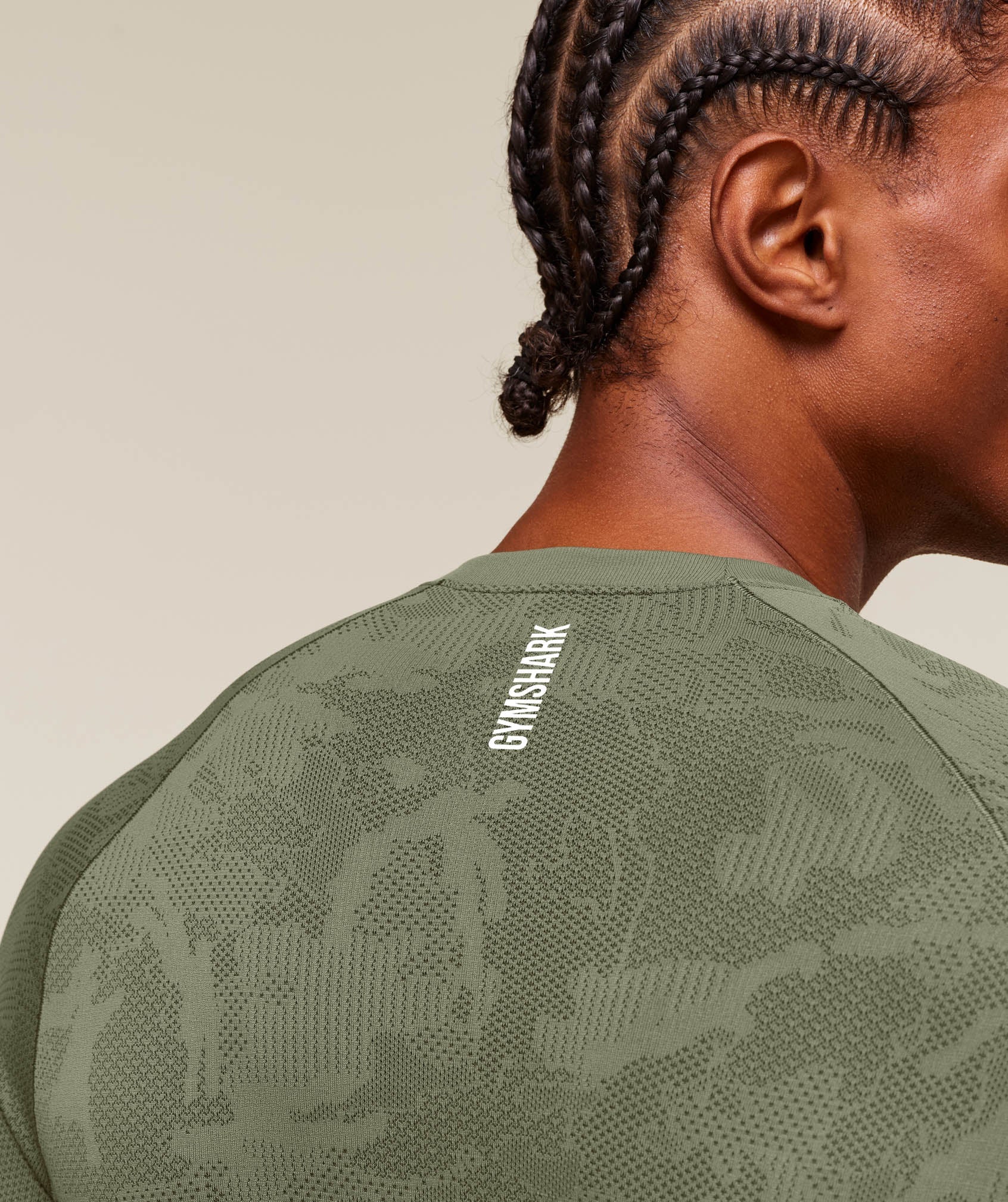 Geo Seamless Long Sleeve T-Shirt - Core Olive/Deep Olive Green