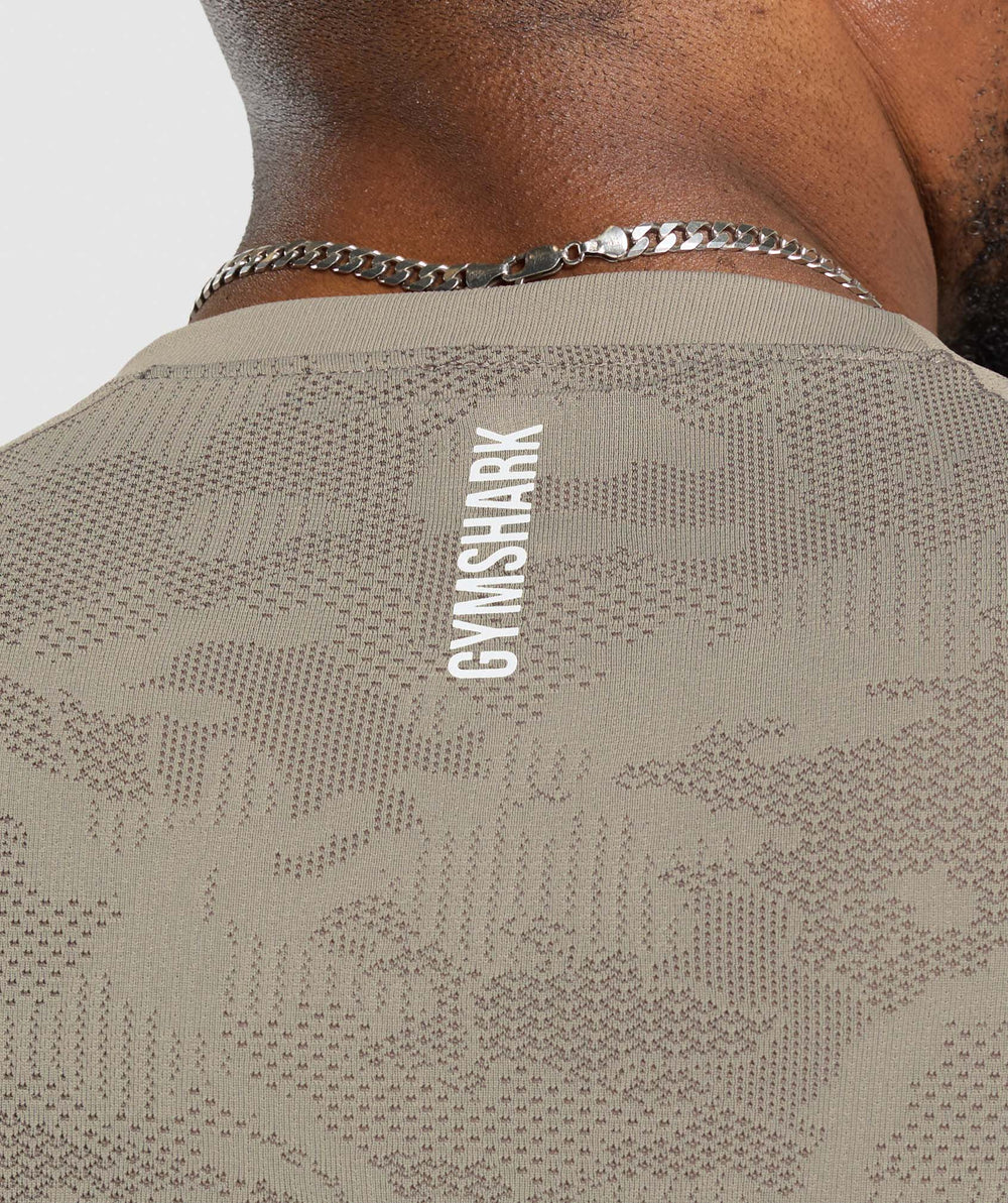 Geo Seamless Long Sleeve T-Shirt - Linen Brown/Camo Brown