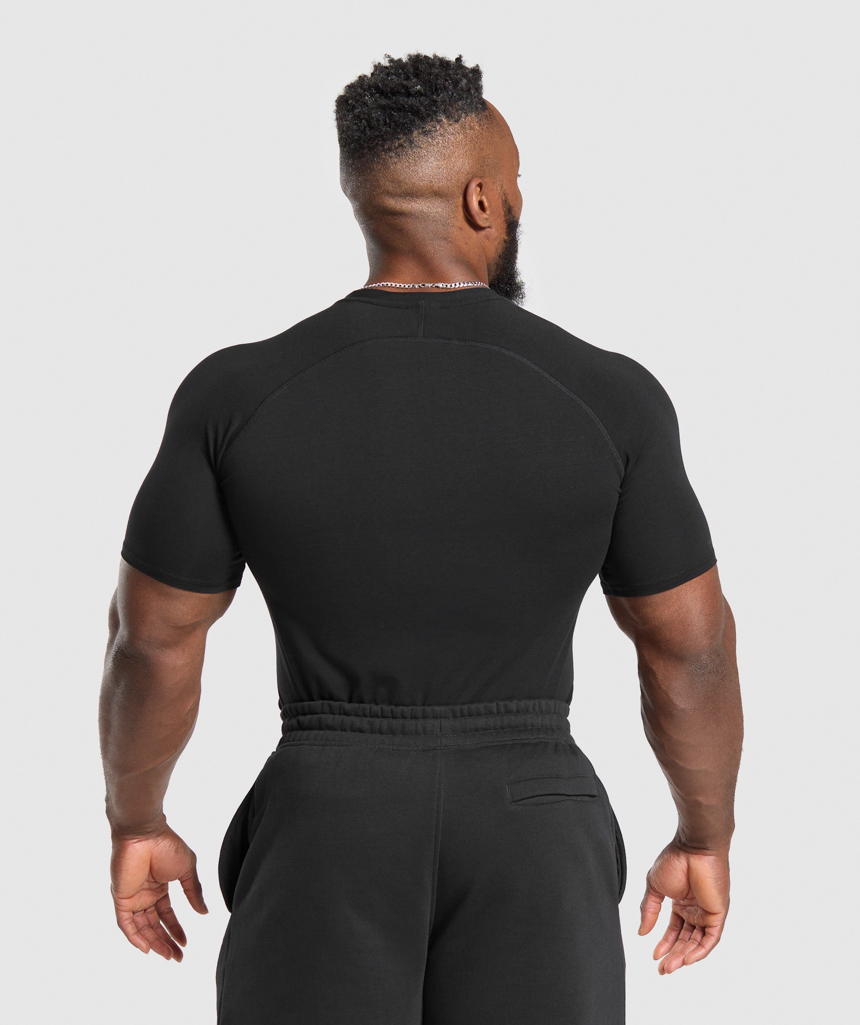 Prime T-Shirt - Black/Vivid Red