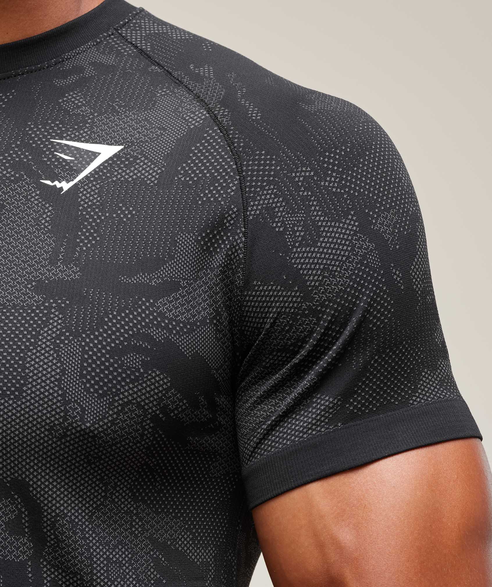 Geo Seamless T-Shirt - Black/Charcoal Grey