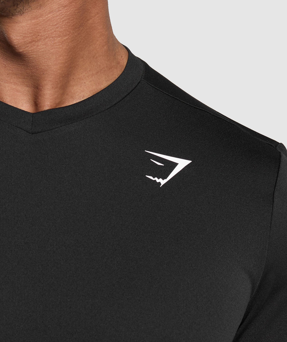 Arrival V-Neck T Shirt - Black