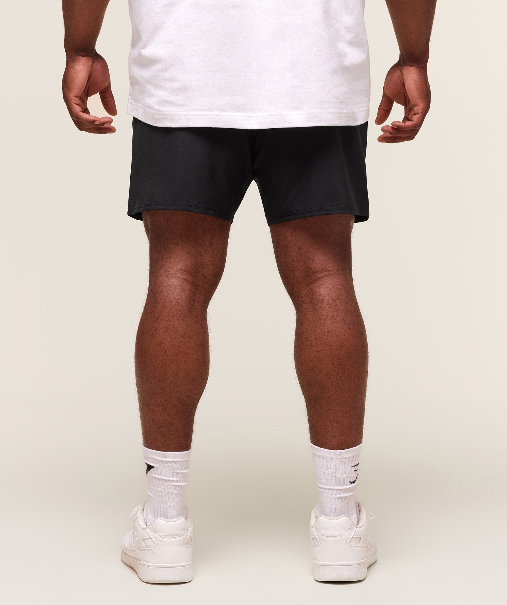 Olympic Bar 7" Short - Black