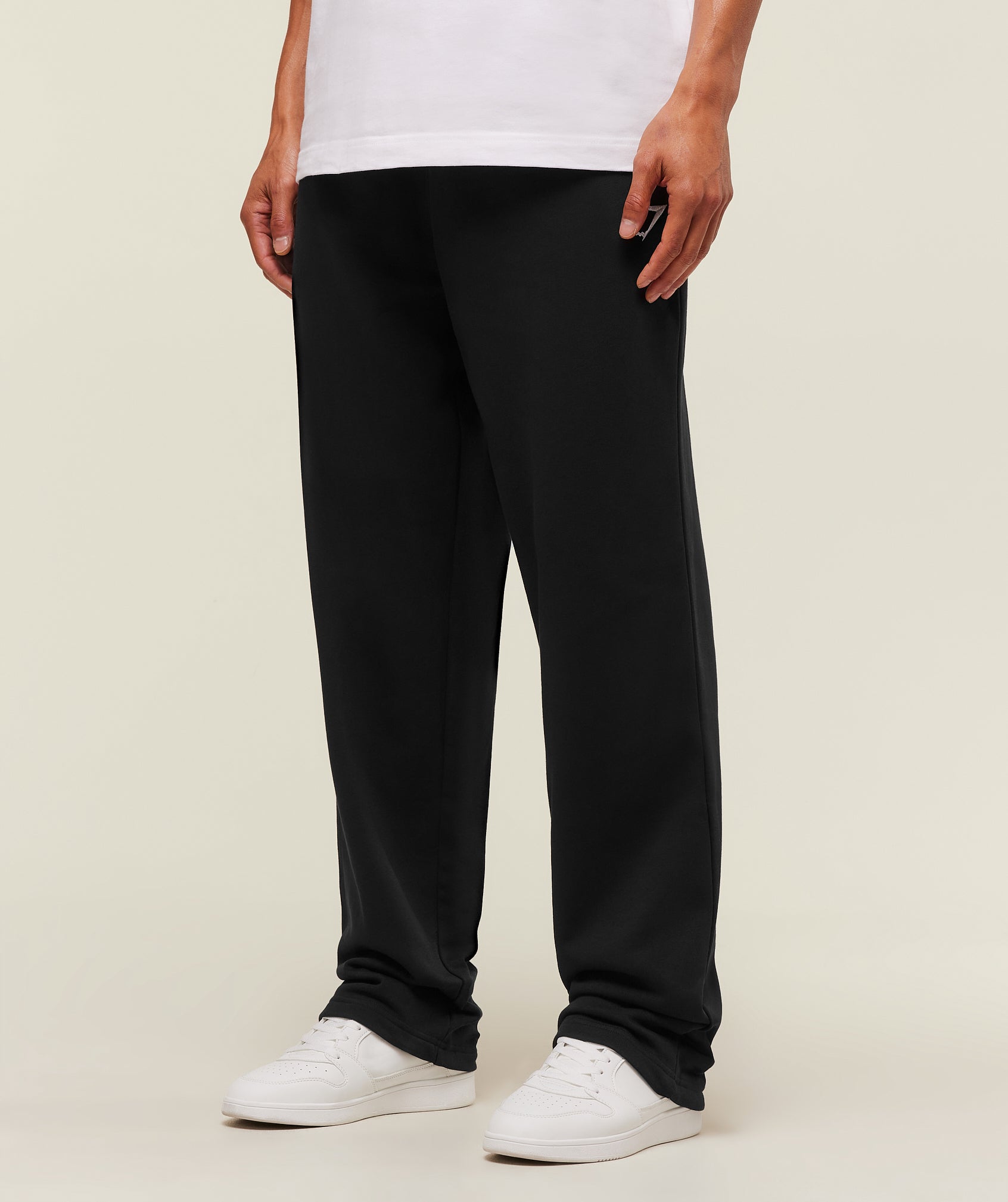 Crest Straight Leg Jogger Tall - Black