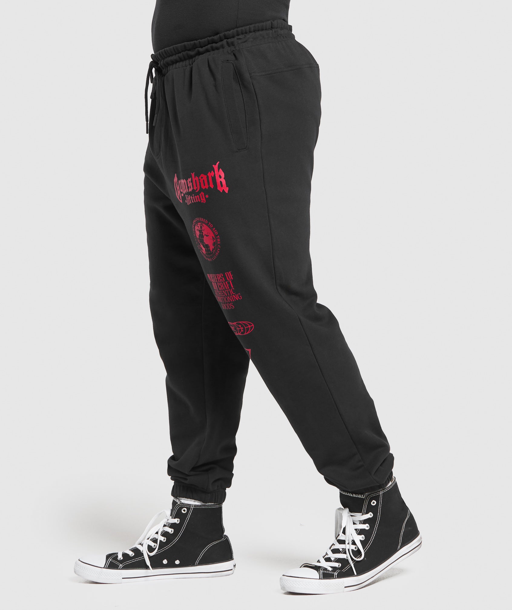 Global Lifting Oversized Essential Joggers - Black/Conditioning Red