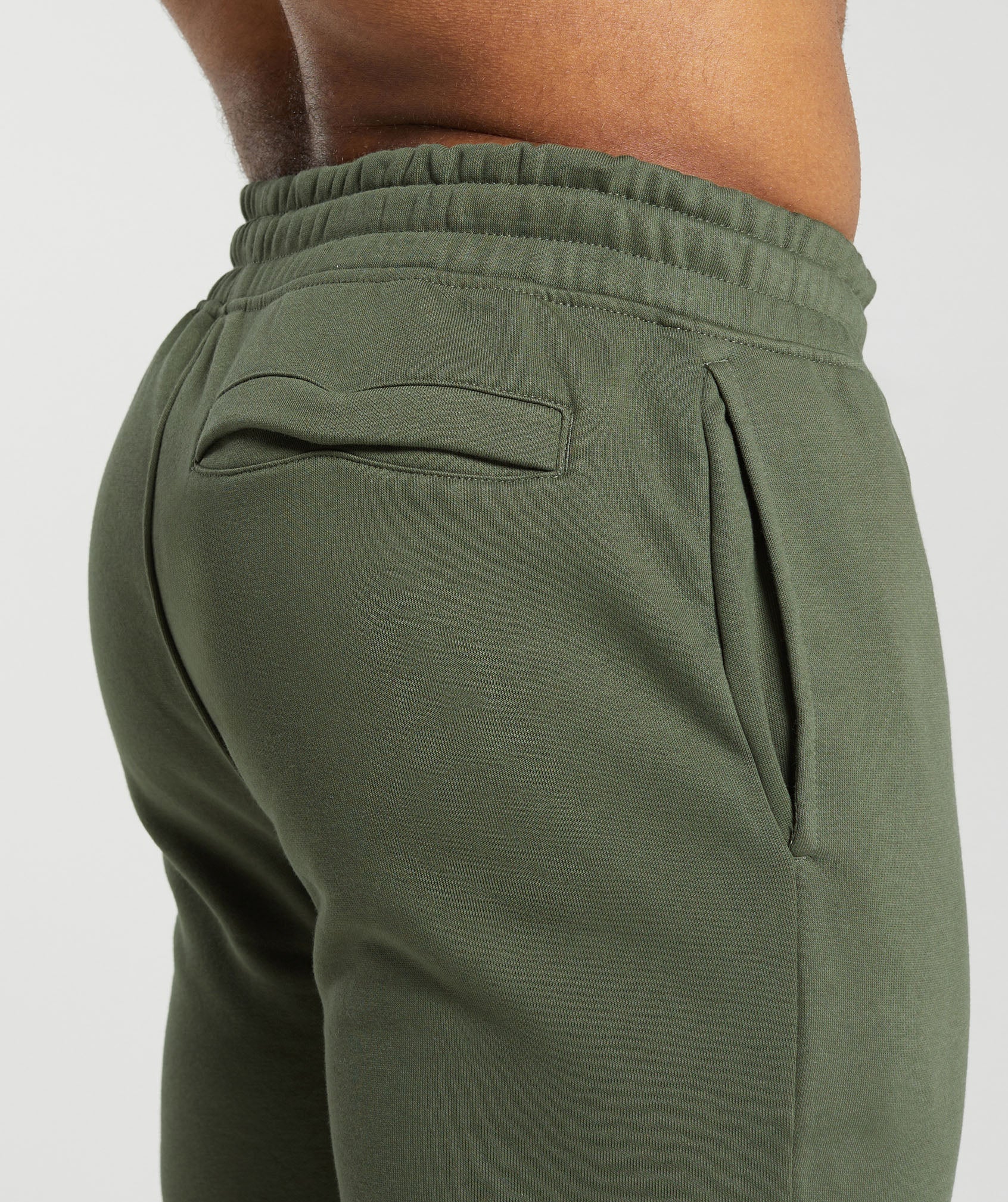 Crest Joggers - Core Olive