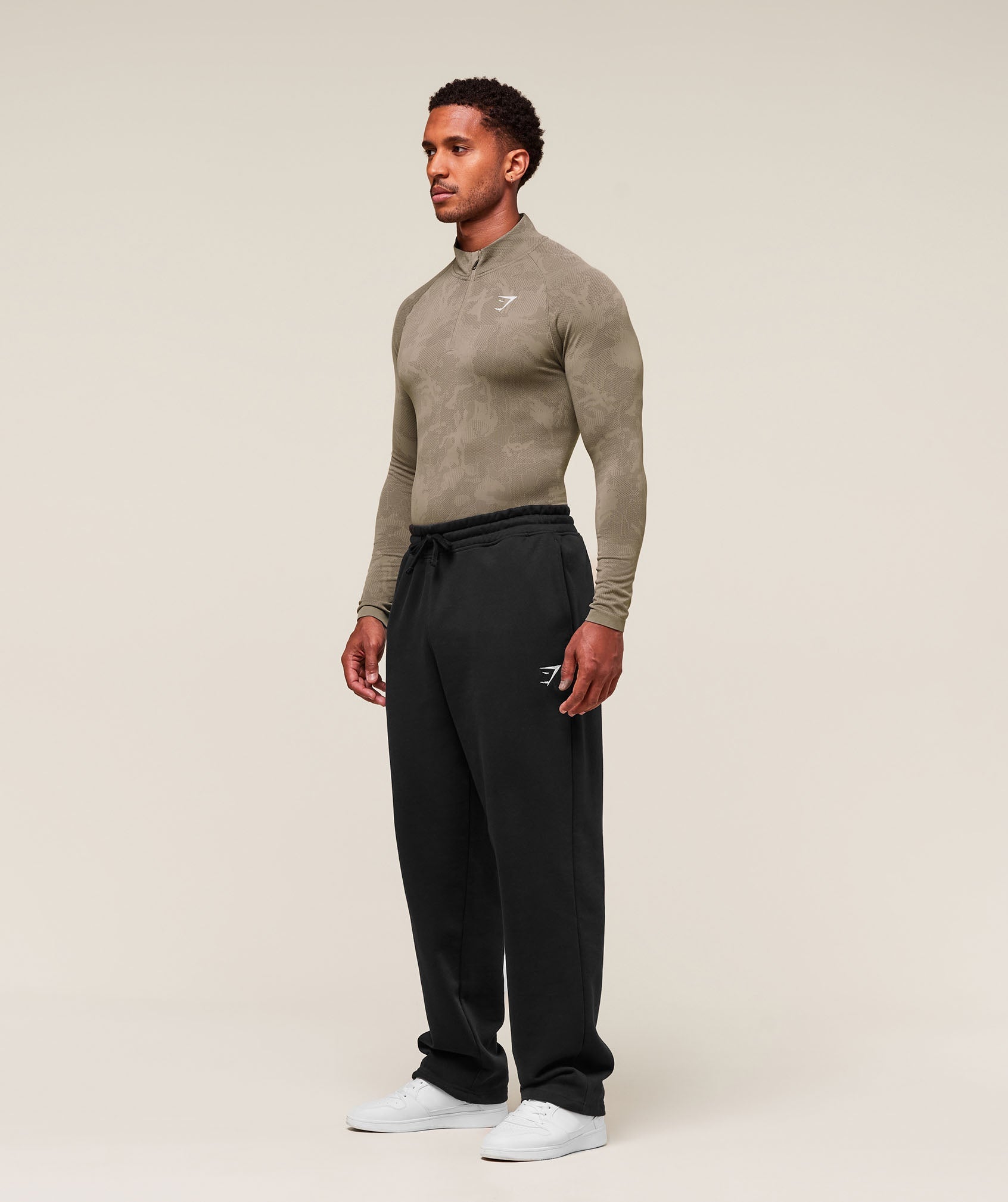 Geo Seamless 1/4 Zip - Linen Brown/Camo Brown