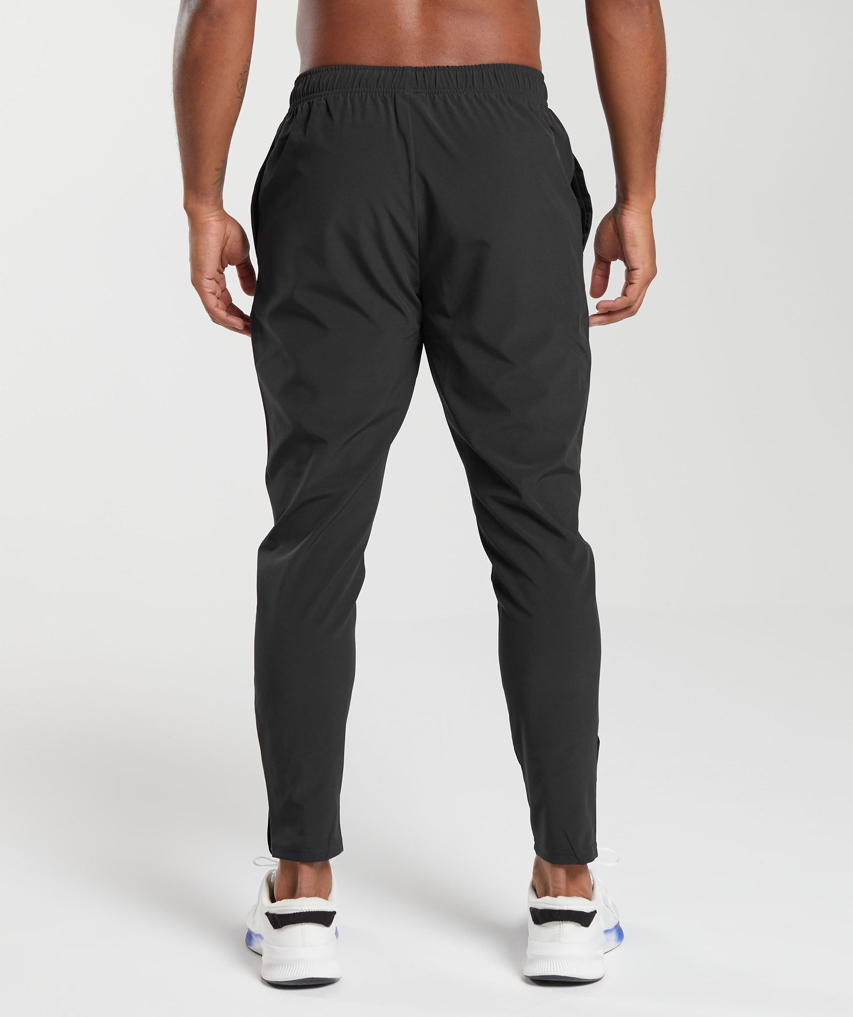 Arrival Woven Joggers - Black