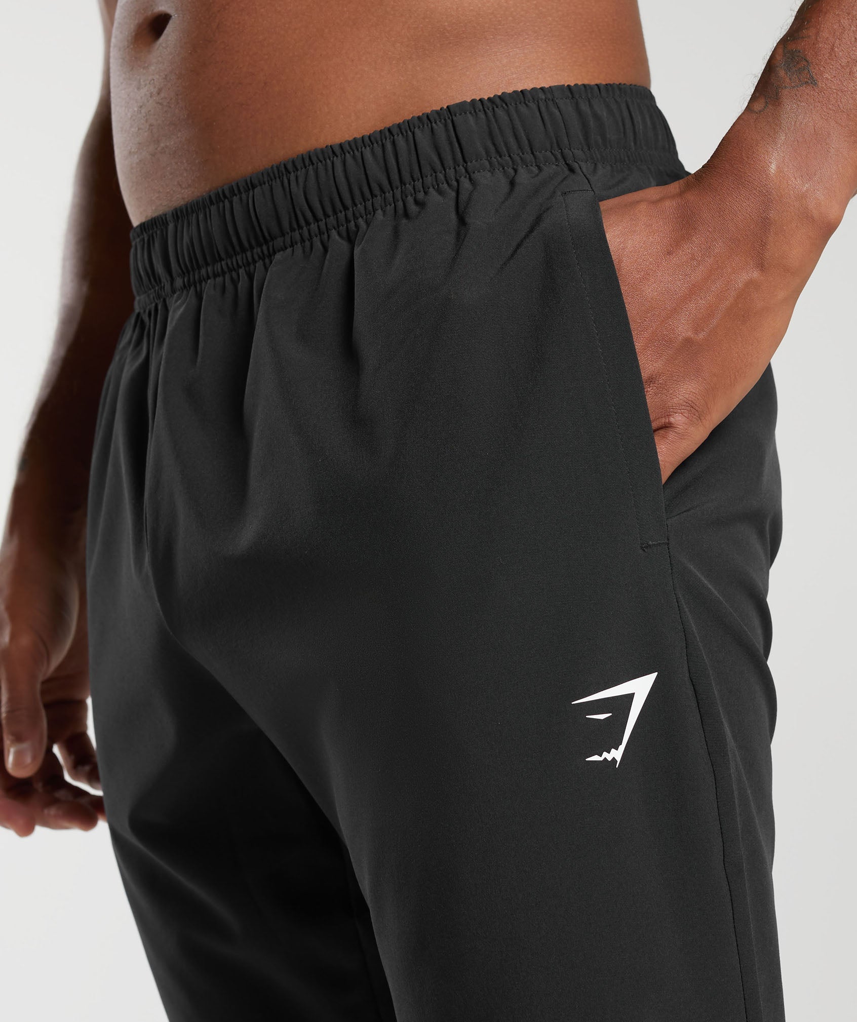Arrival Woven Joggers - Black