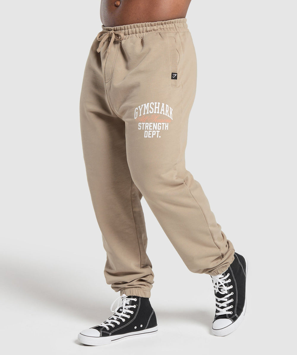 Trophy Graphic Joggers - Cement Brown