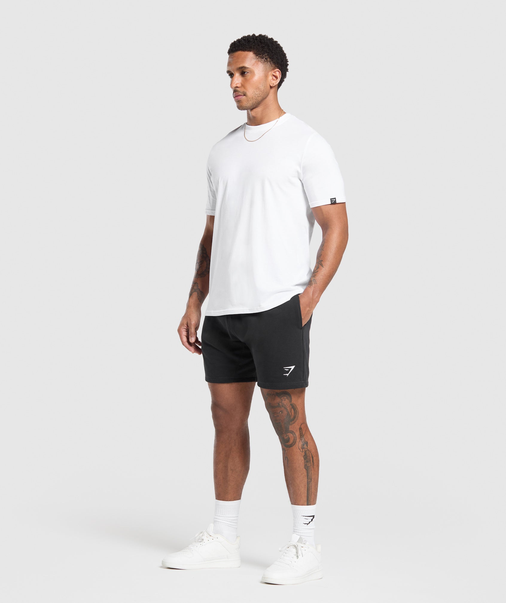 Crest Shorts - Black