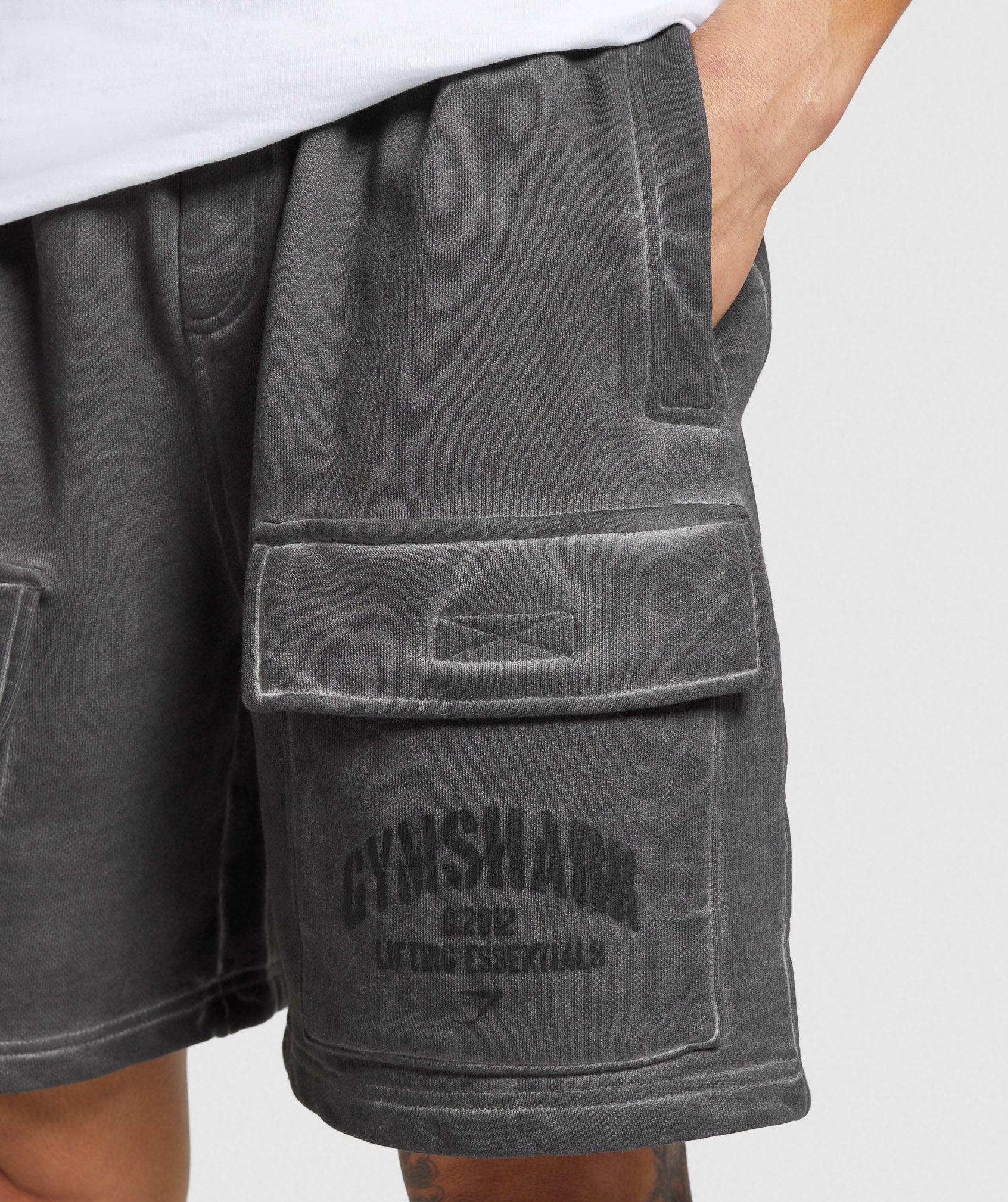 Heavyweight Washed Cargo Shorts - Black
