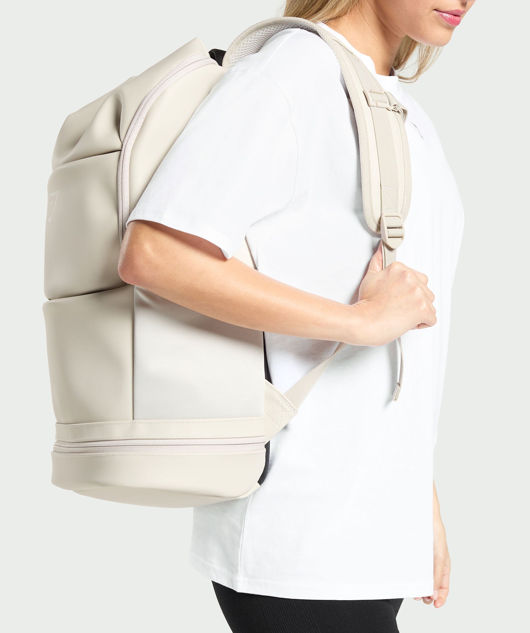 Sleek Backpack - Pebble Grey
