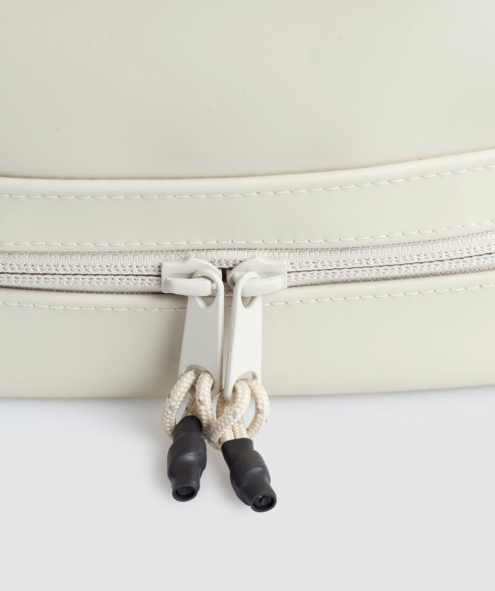 Sleek Backpack - Pebble Grey