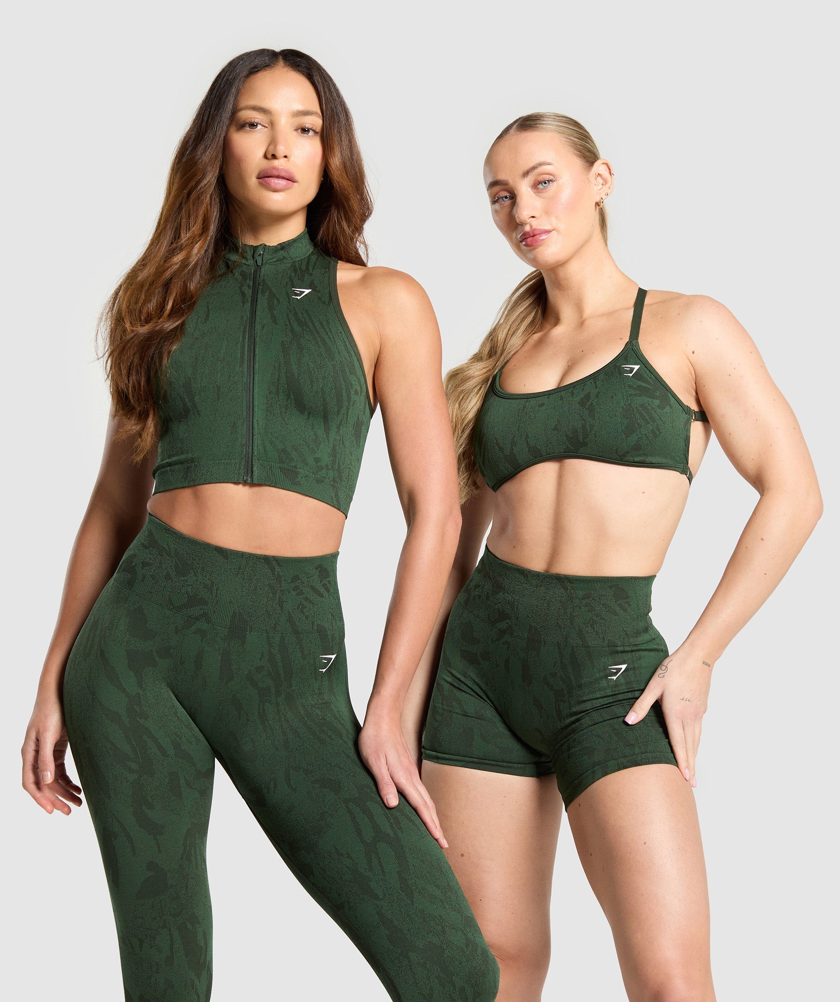Adapt Camo Seamless Zip Up Crop Top - Trail Green/Classic Green