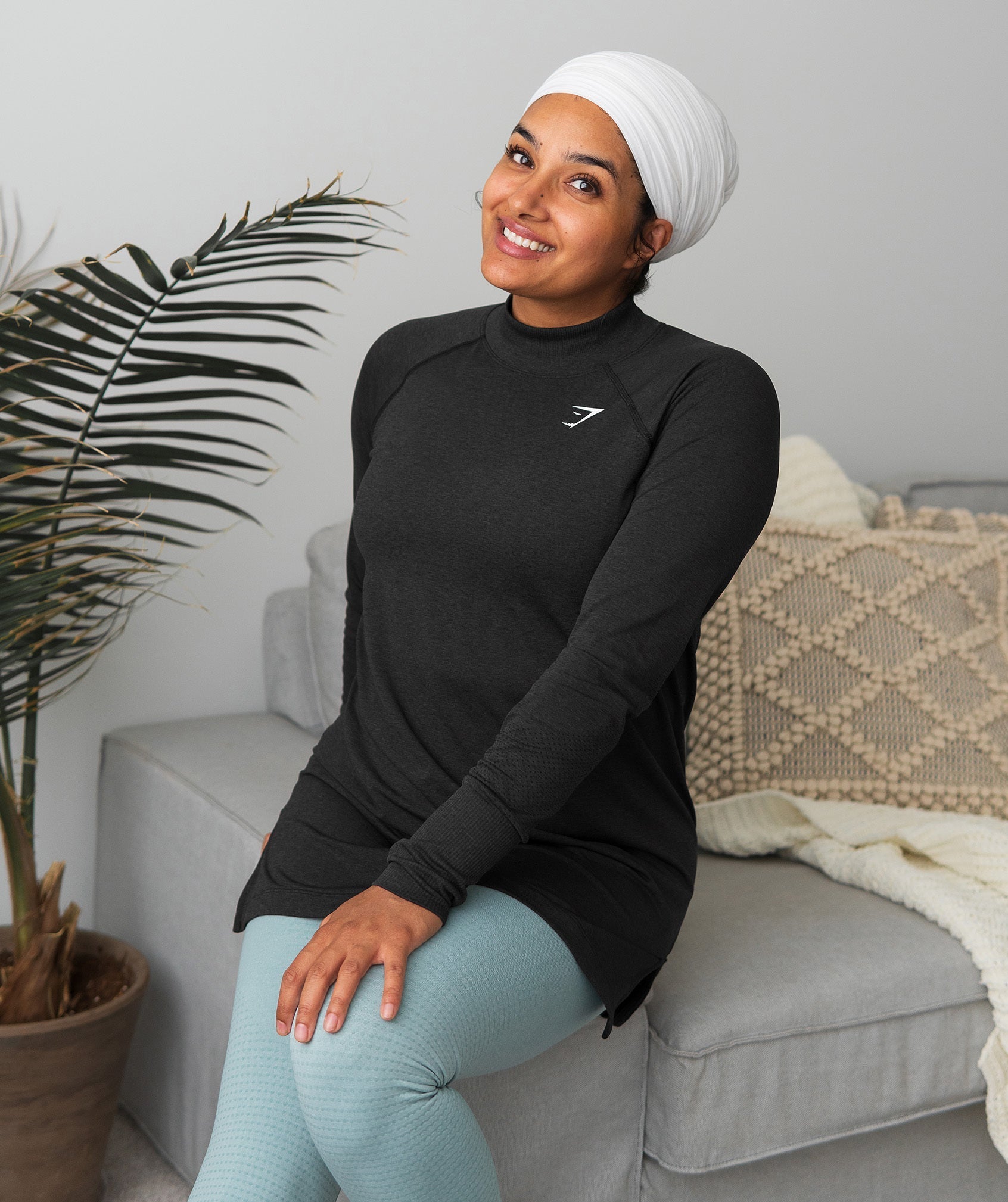 Vital Long Line Top - Black Marl