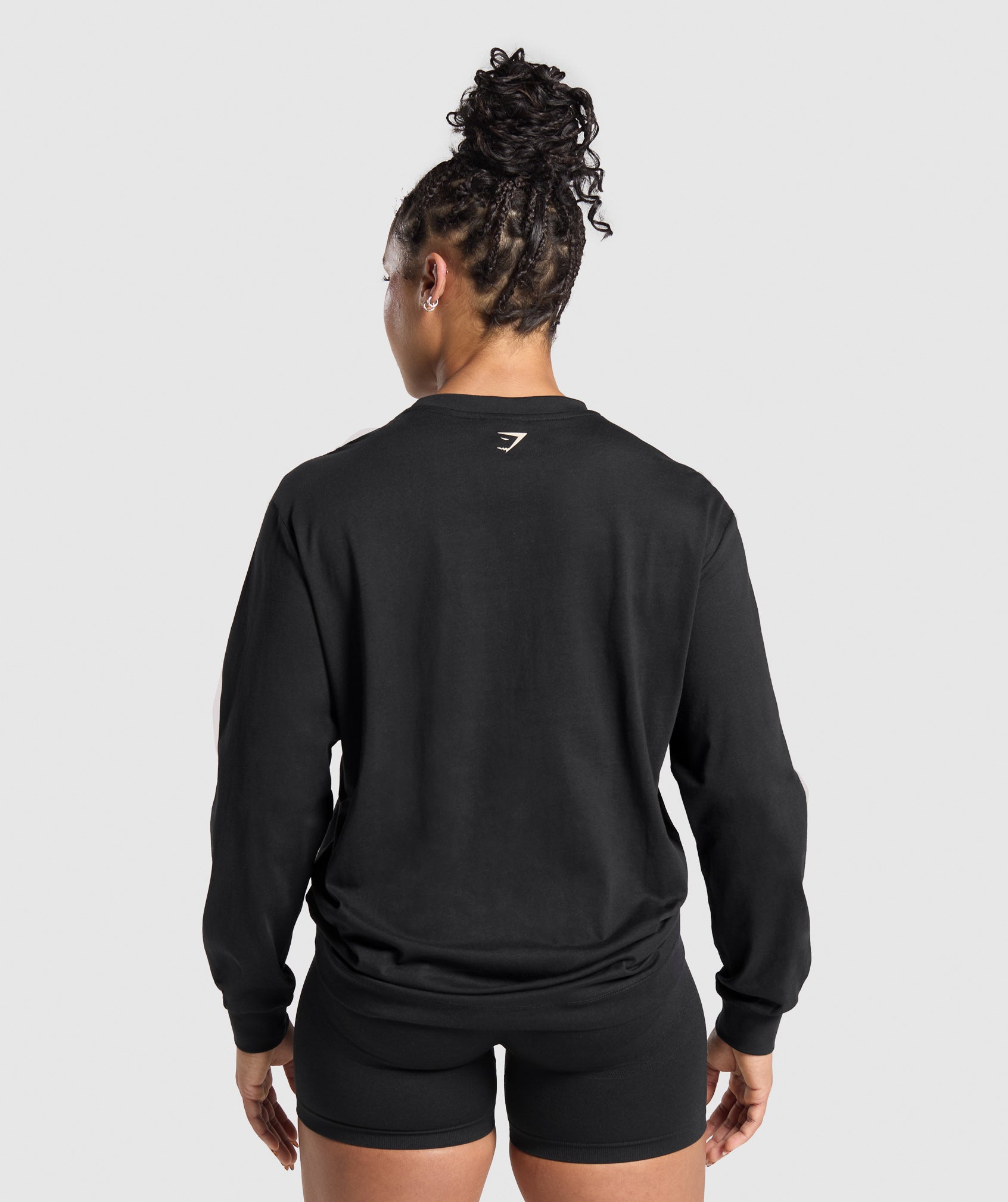 Lifting Essentials Graphic Long Sleeve Top - Black