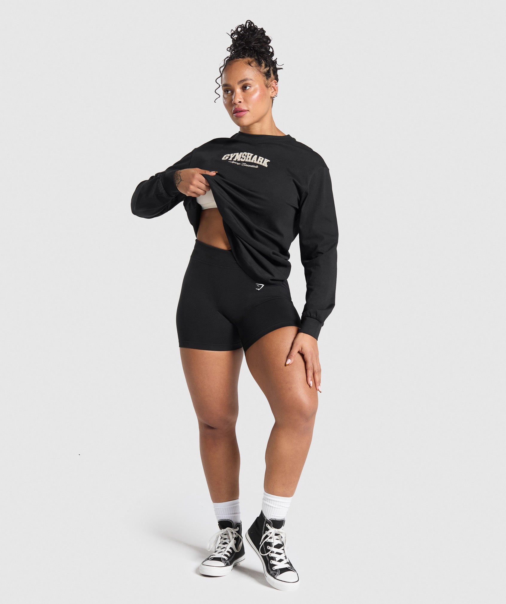 Lifting Essentials Graphic Long Sleeve Top - Black