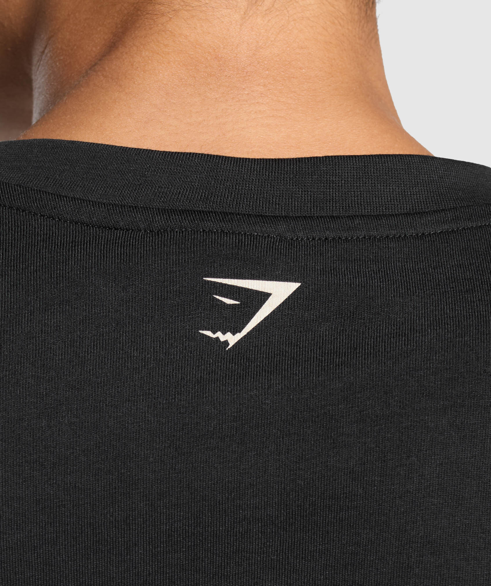 Lifting Essentials Graphic Long Sleeve Top - Black