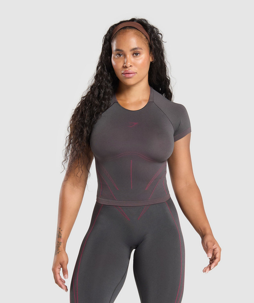 Apex Contrast T-Shirt - Asphalt Grey/Build Pink