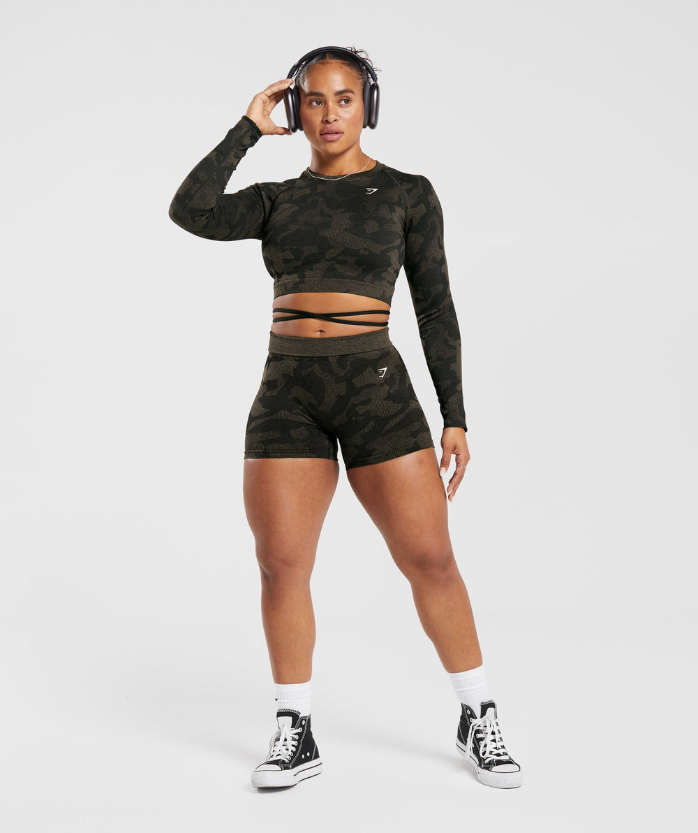 Adapt Camo Seamless Ribbed Long Sleeve Crop Top - Black/Camo Brown