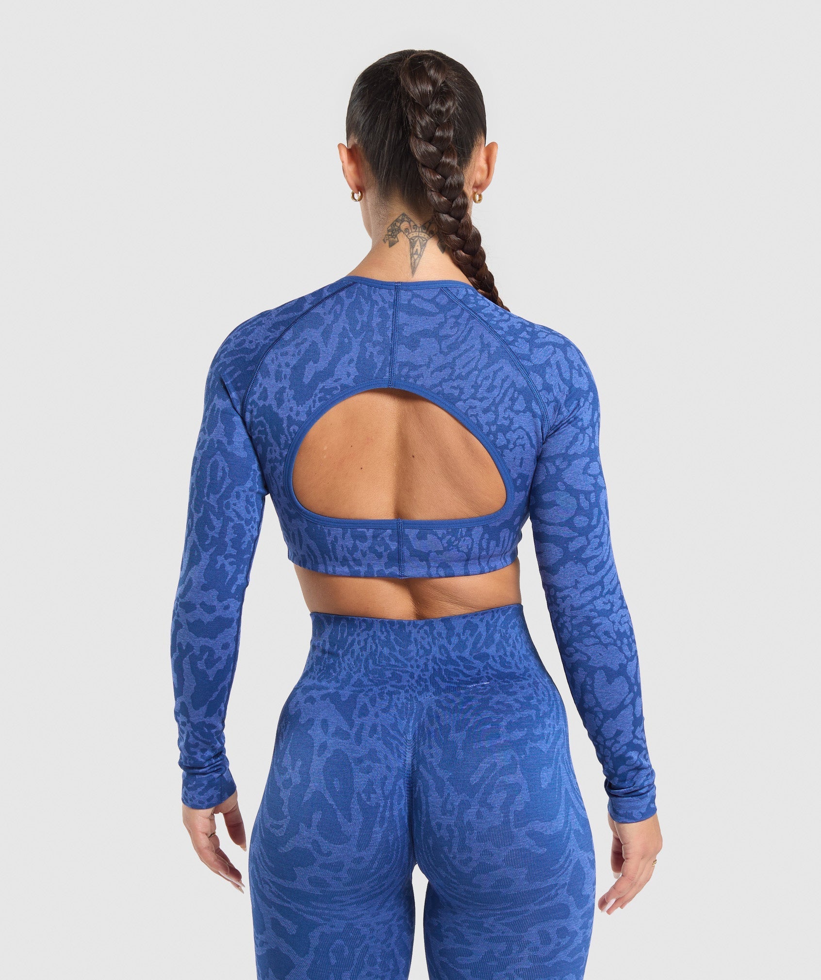 Adapt Safari Long Sleeve Crop Top - Wave Blue/Iris Blue