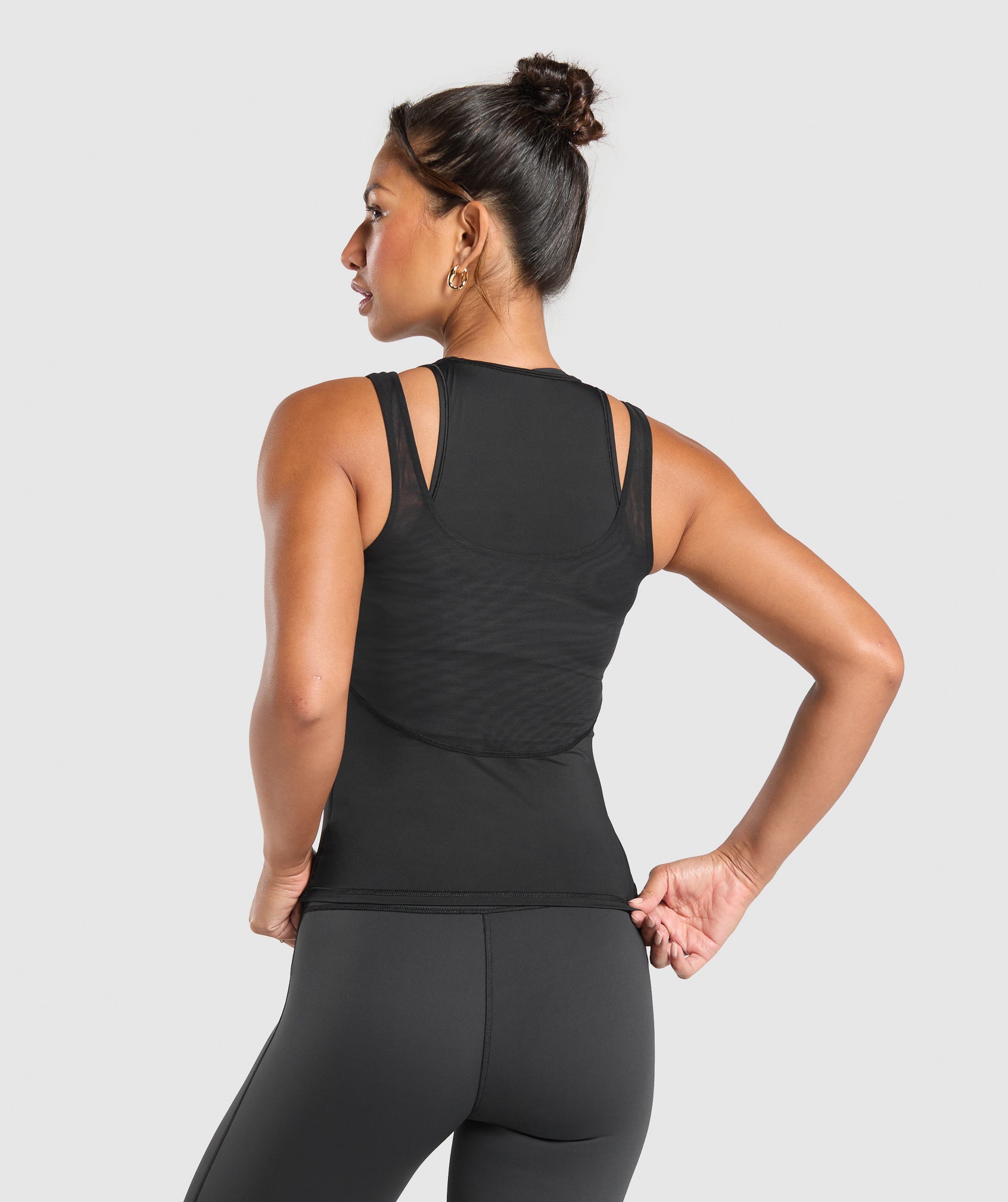 Elevate Tank With Shelf - Black