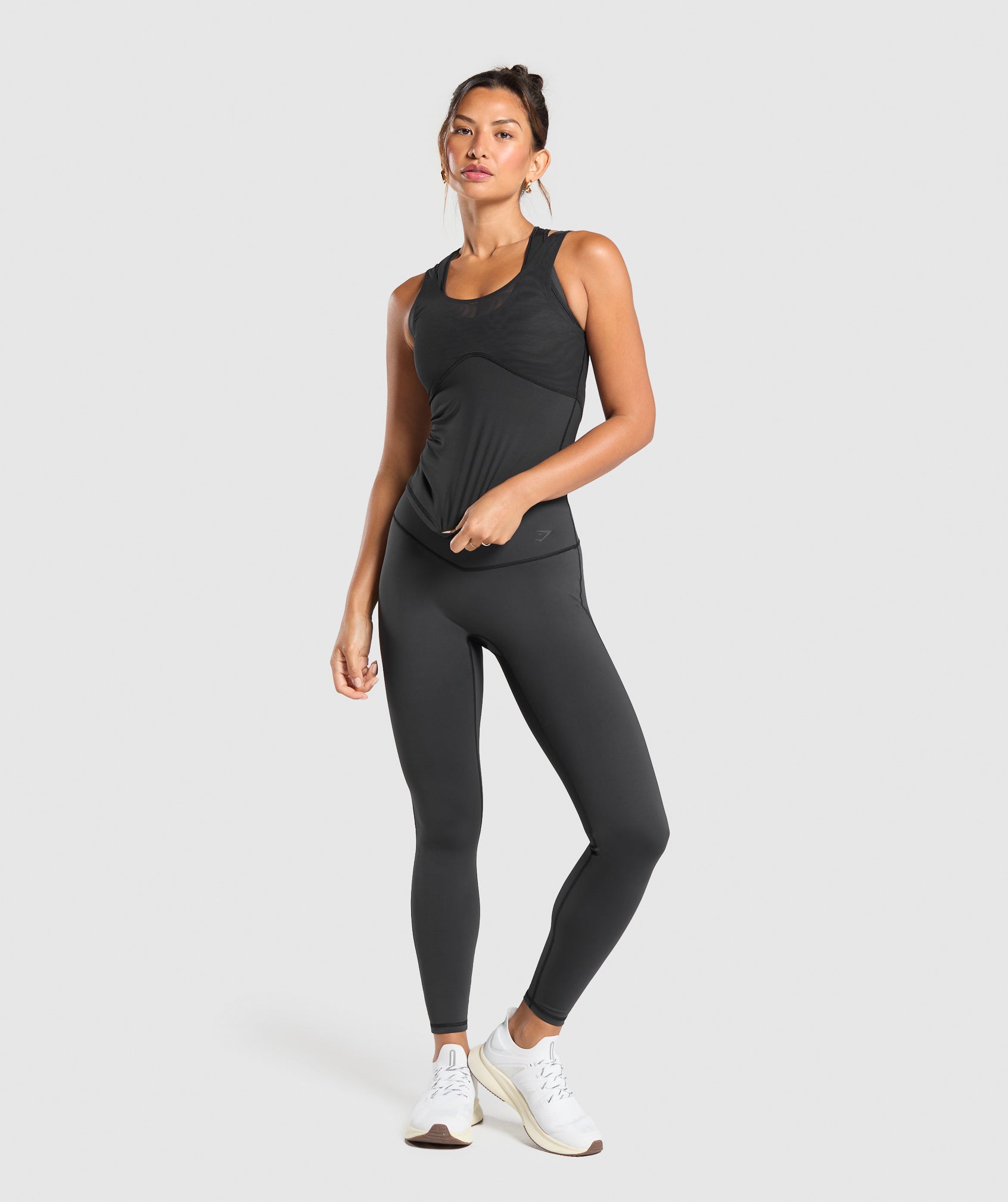 Elevate Tank With Shelf - Black