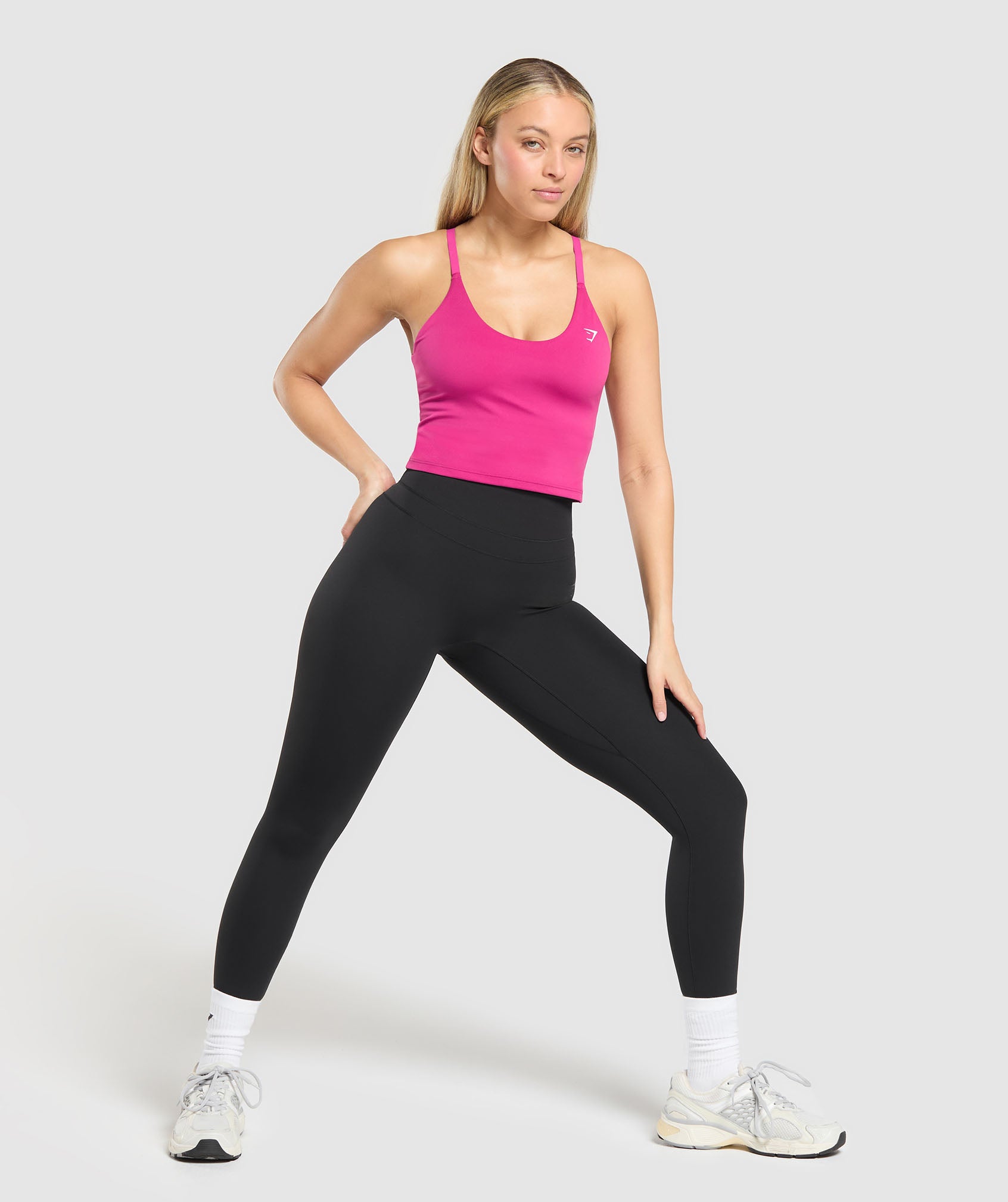 Training Cami Tank With Shelf - Winning Pink