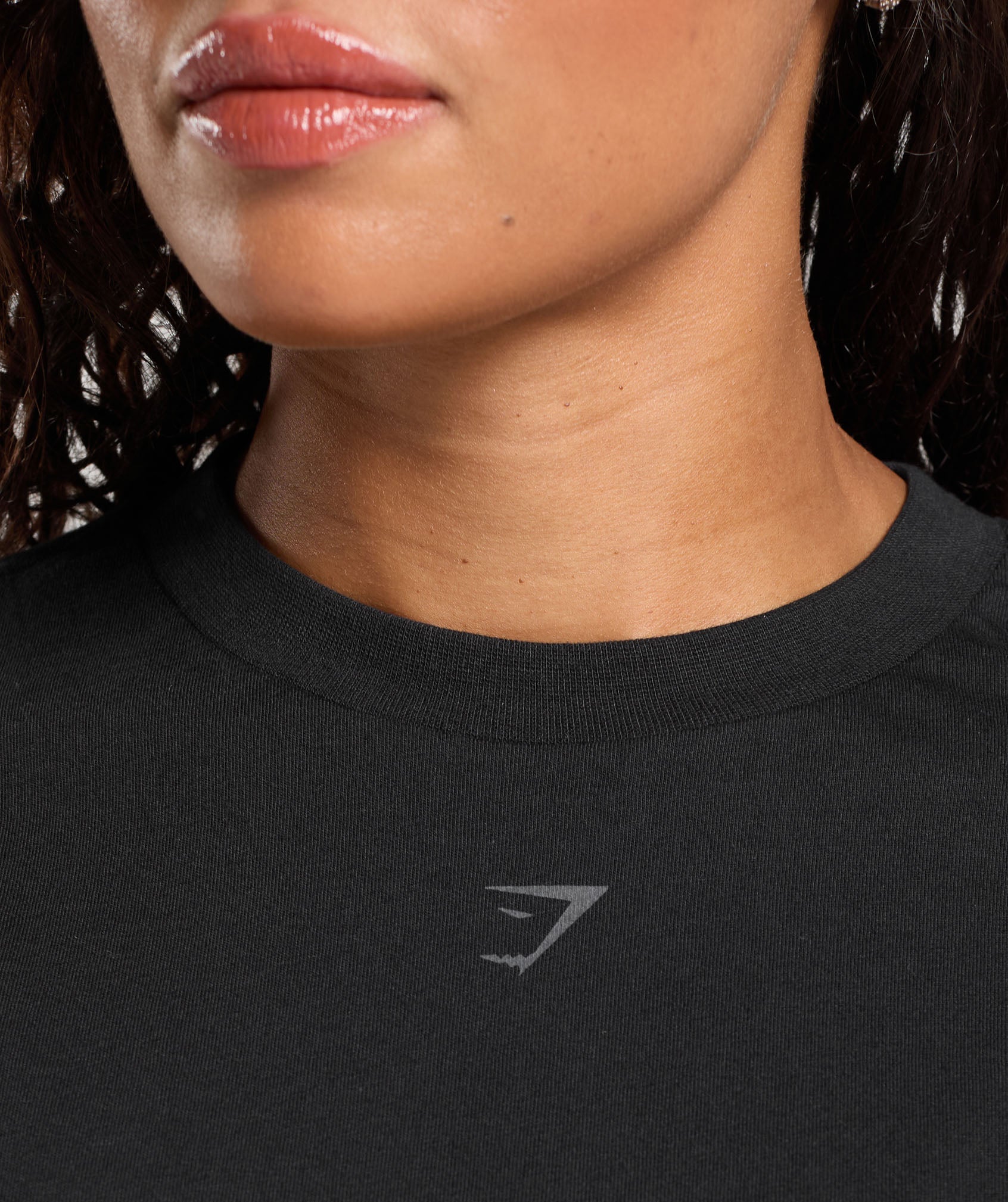 Gritty Muscle Mommy Graphic T-Shirt - Black