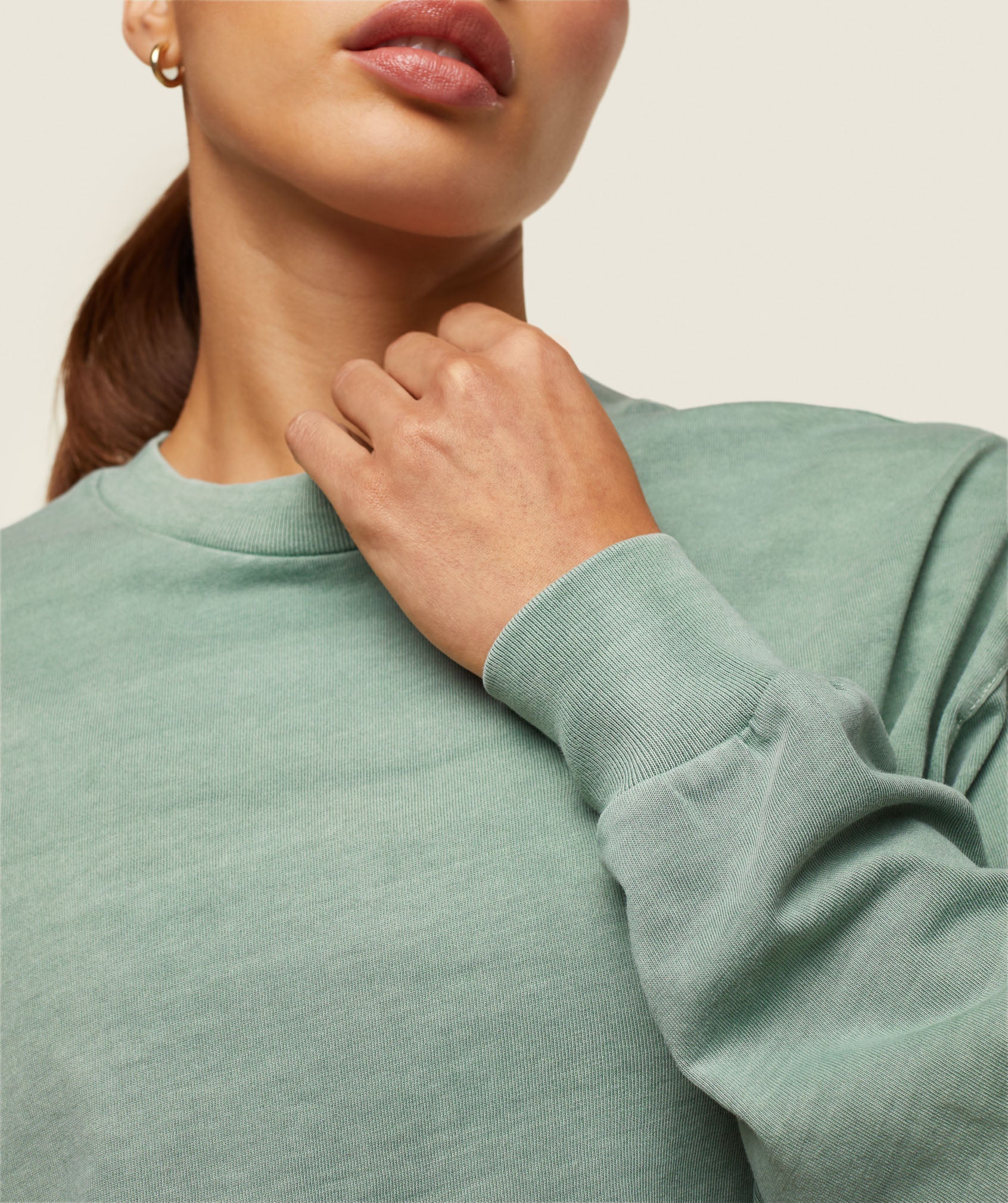 everywear Cropped Long Sleeve Tee - Dollar Green