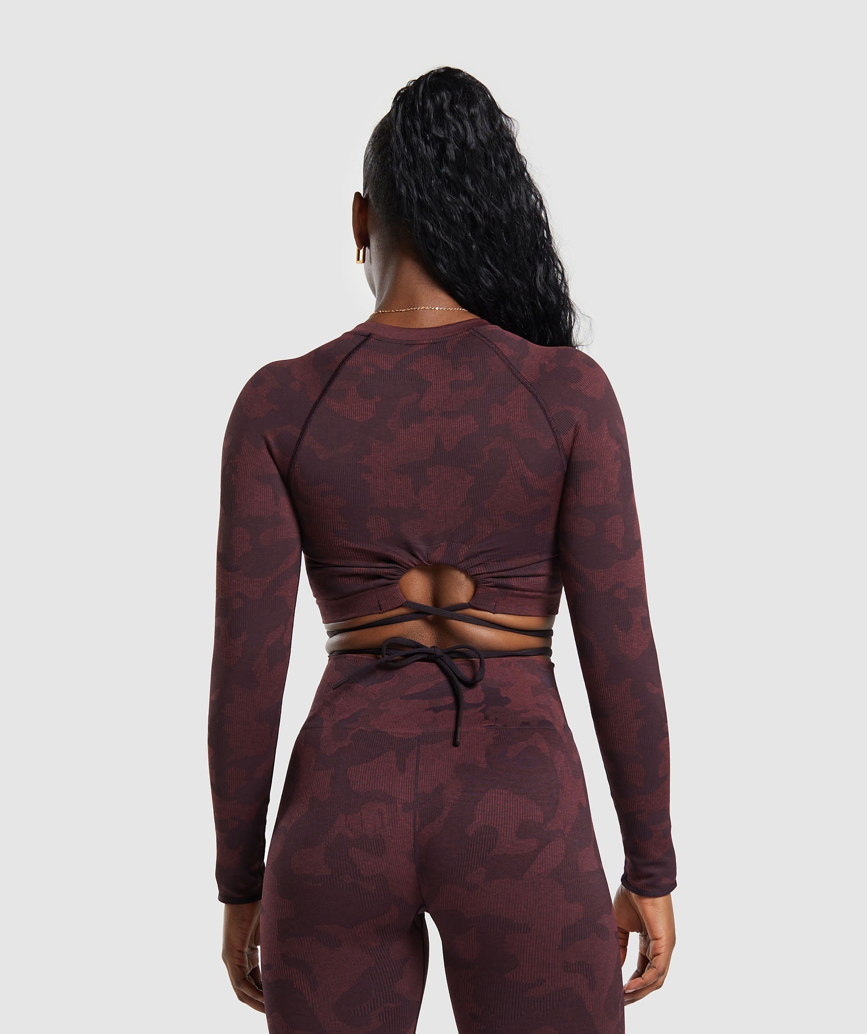Adapt Camo Seamless Long Sleeve Crop Top - Plum Brown/Burgundy Brown