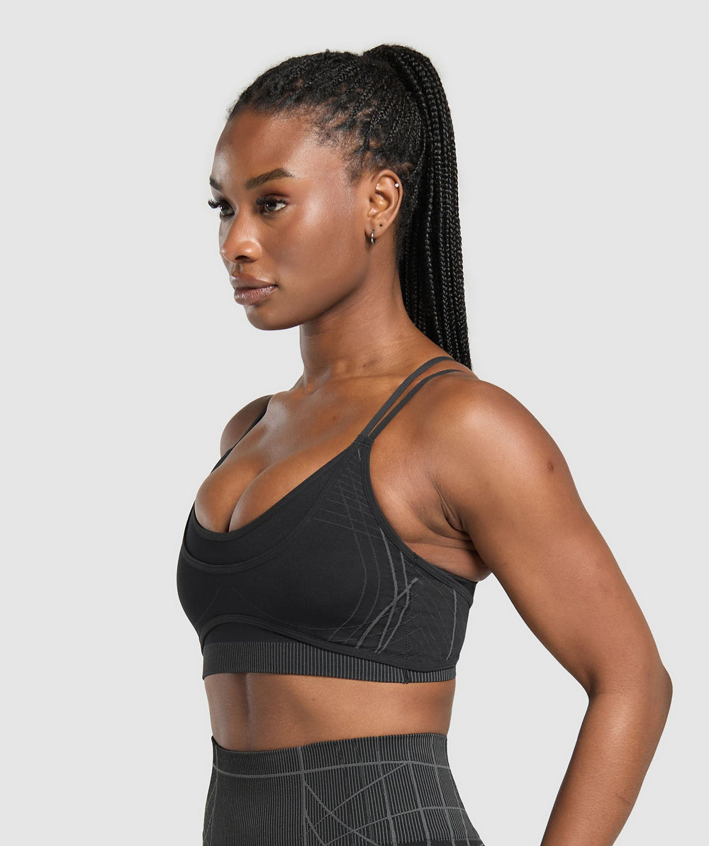 Apex Seamless Strappy Sports Bra - Black/Graphite Grey