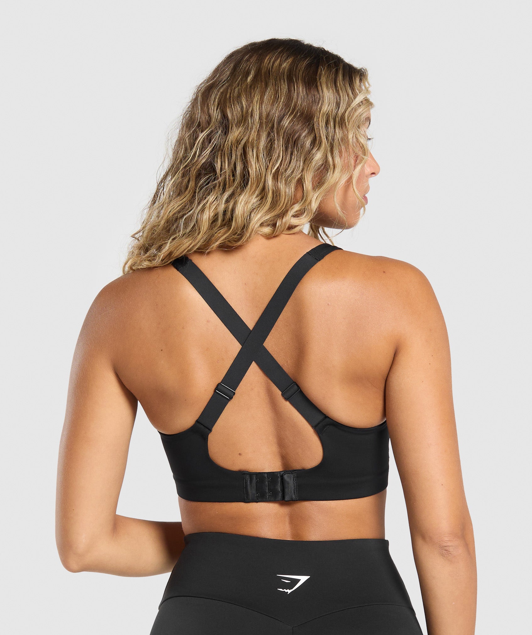 Strappy Back Medium Support Sports Bra - Black