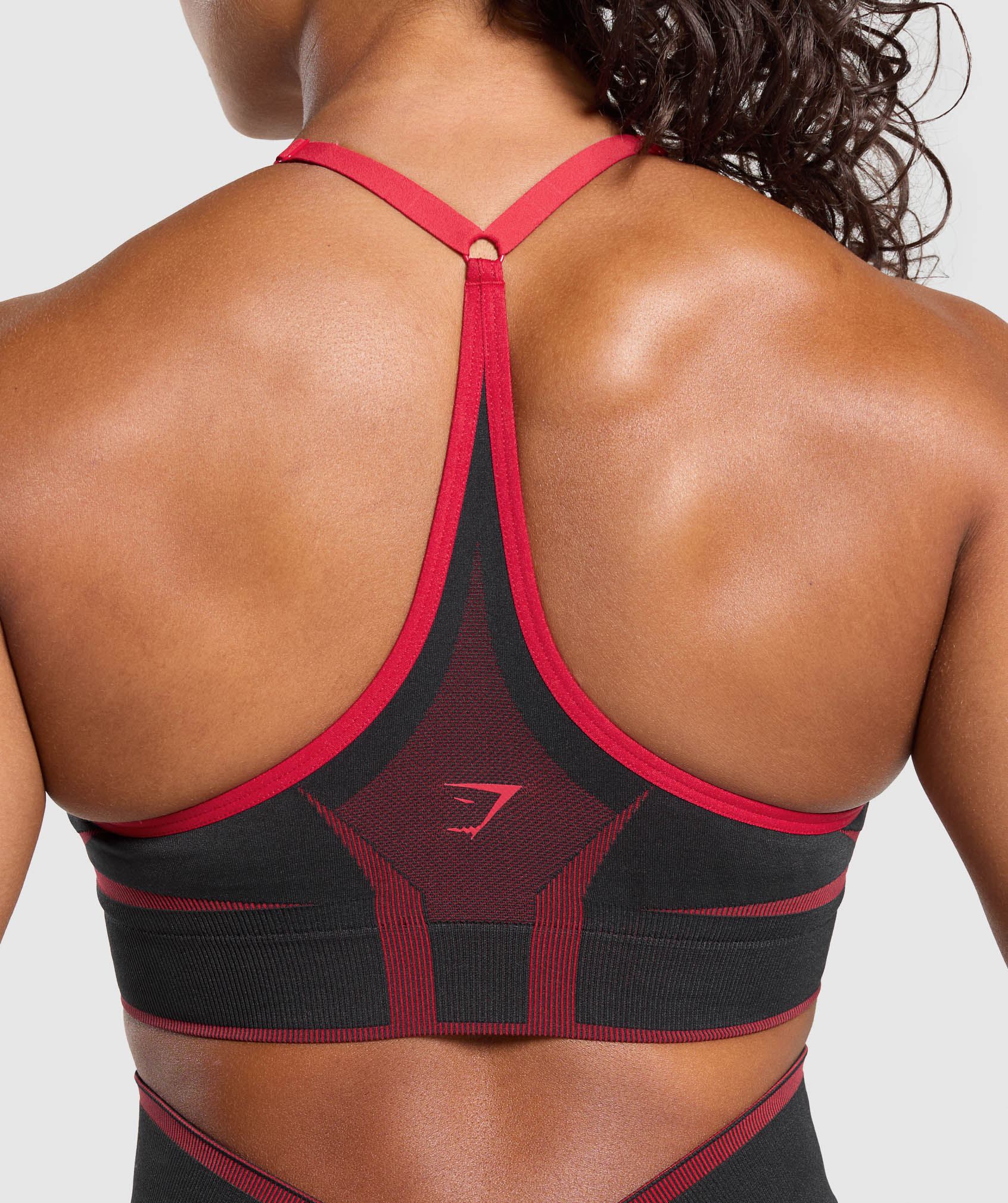 Apex Lift  Seamless Sports Bra - Black/Carmine Red