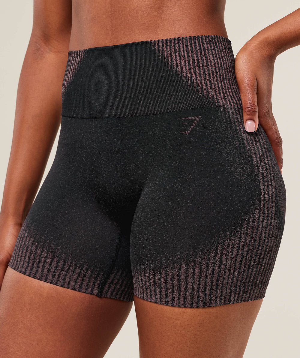 Diffuse Seamless Shorts - Black/Calm Pink