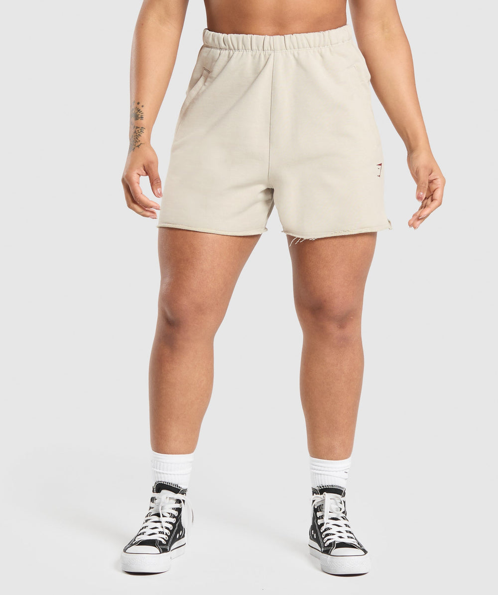 Lifting Graphic Shorts - Pebble Grey
