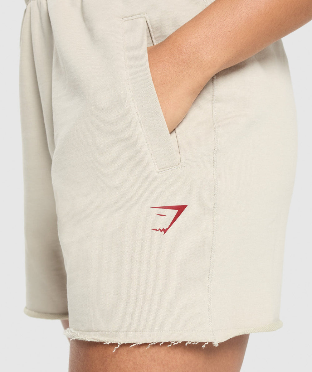Lifting Graphic Shorts - Pebble Grey