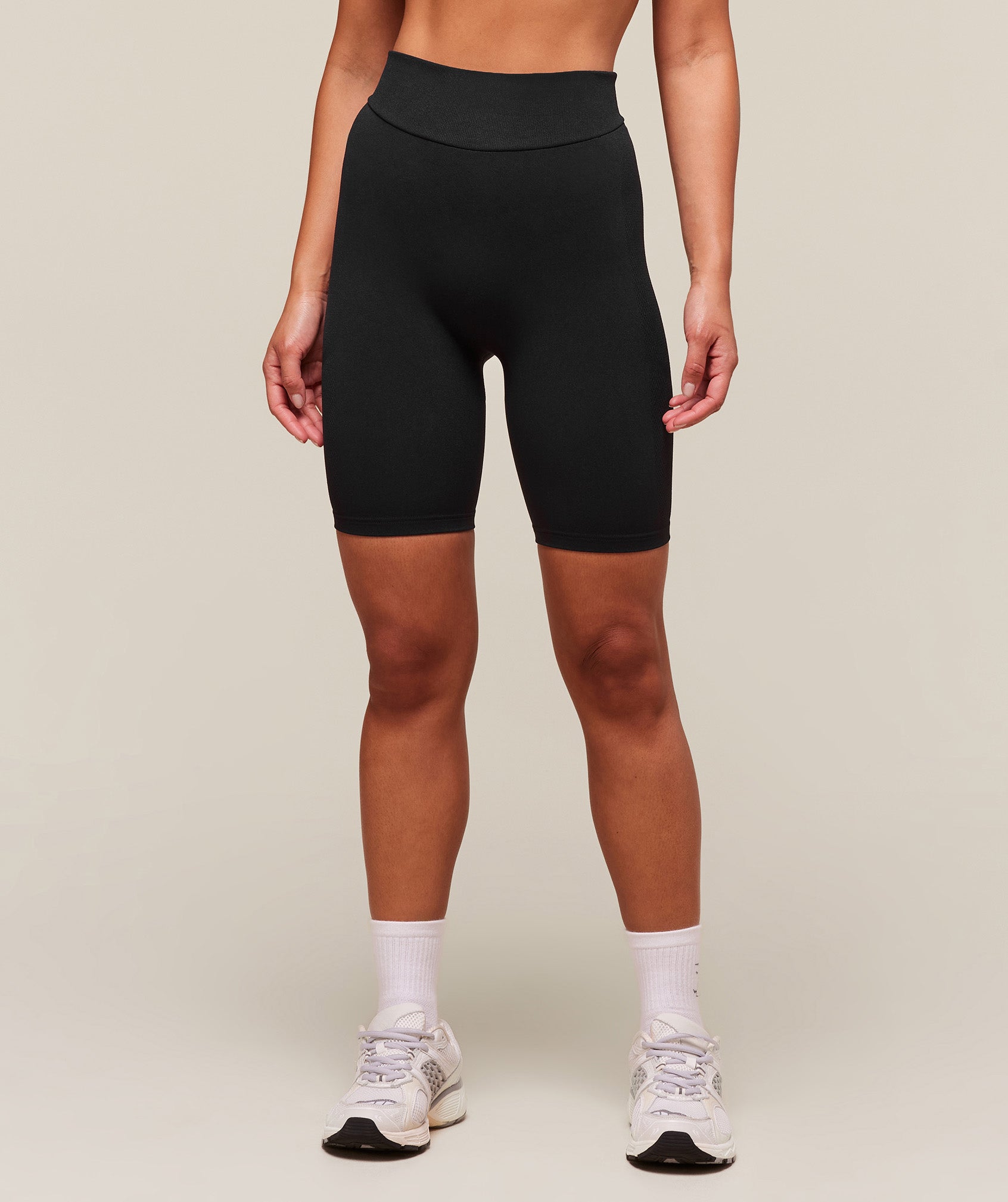everywear Warp Knit Cycling Short - Black
