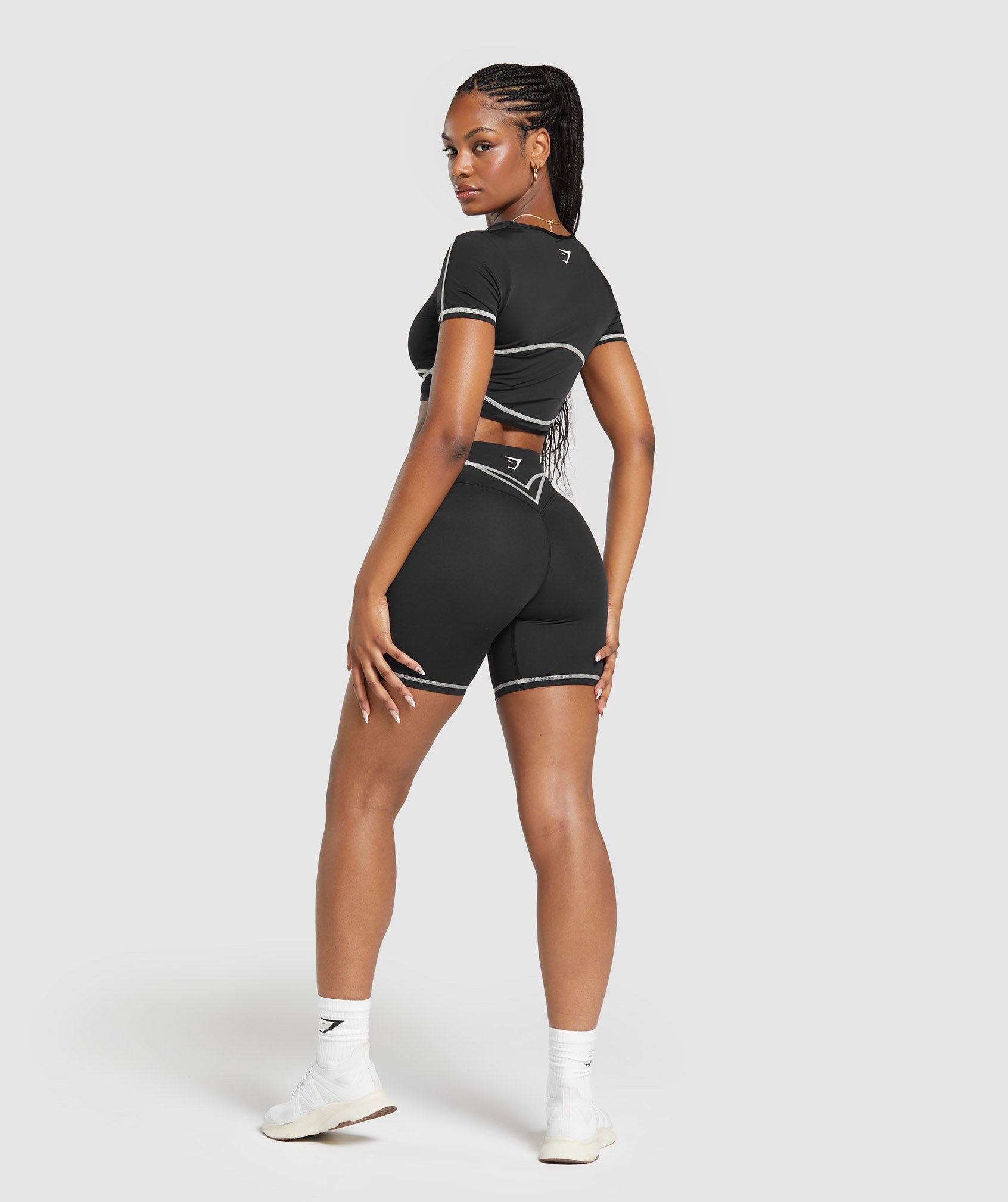 Stitch Feature Shorts - Black