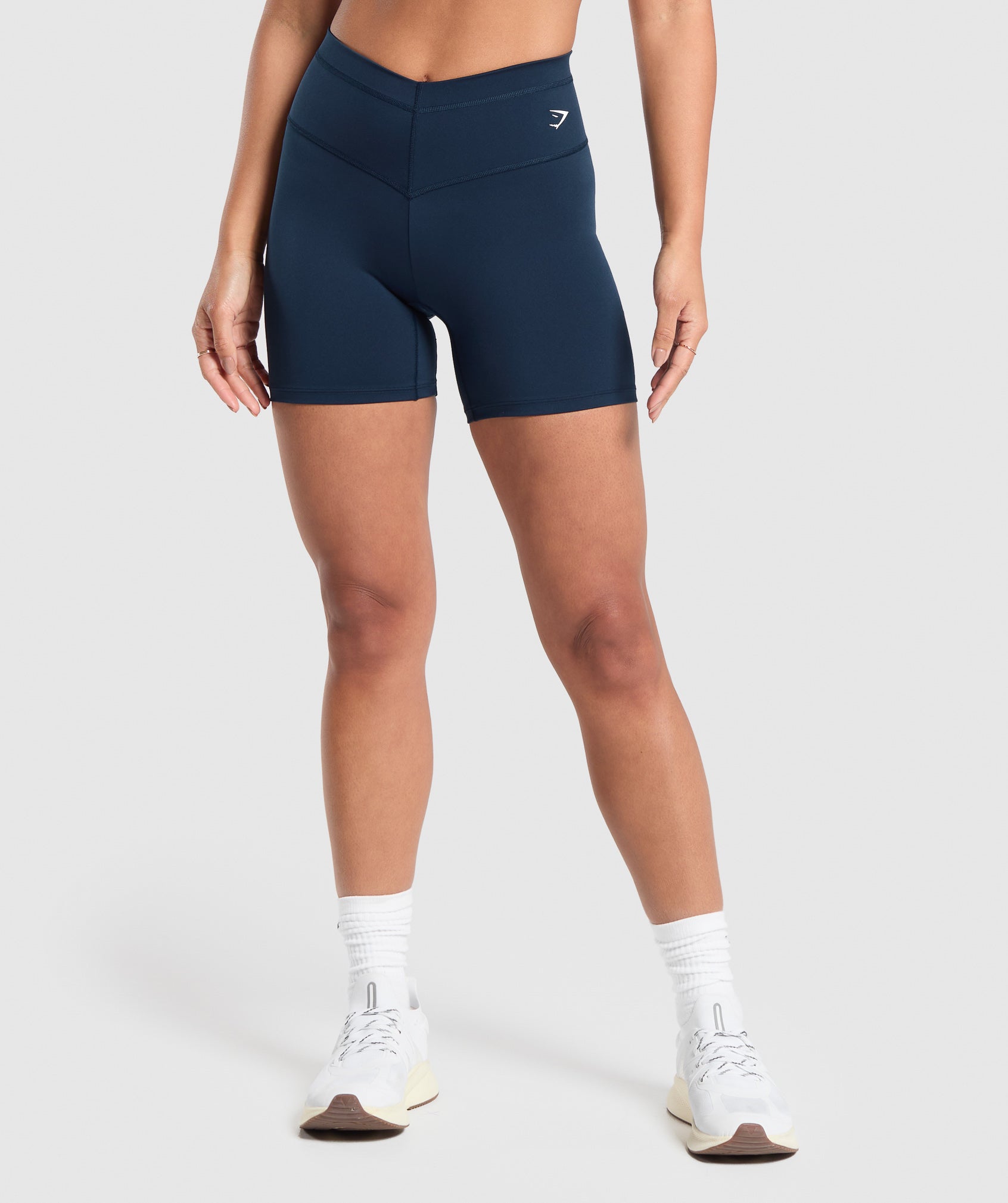 Everyday Front V Waistband Shorts - Navy