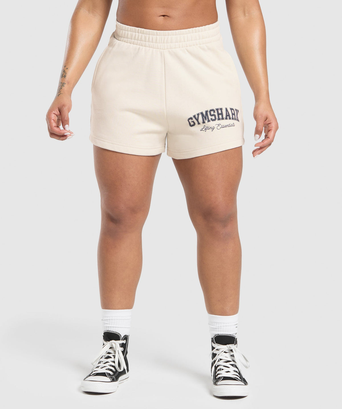 Lifting Essentials Graphic Brushed 4' Shorts - Oat White