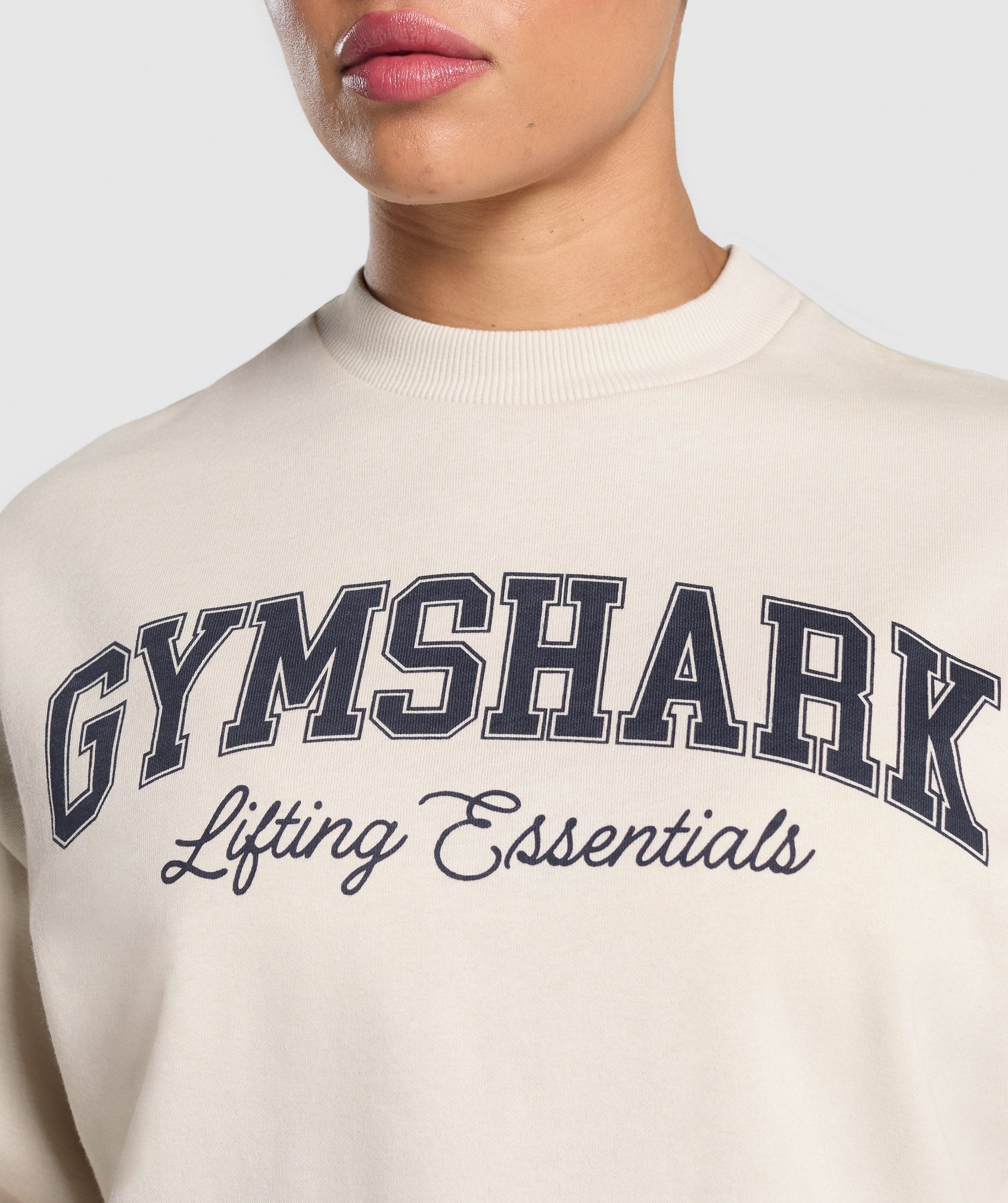 Lifting Essentials Graphic Brushed Oversized Sweatshirt - Oat White