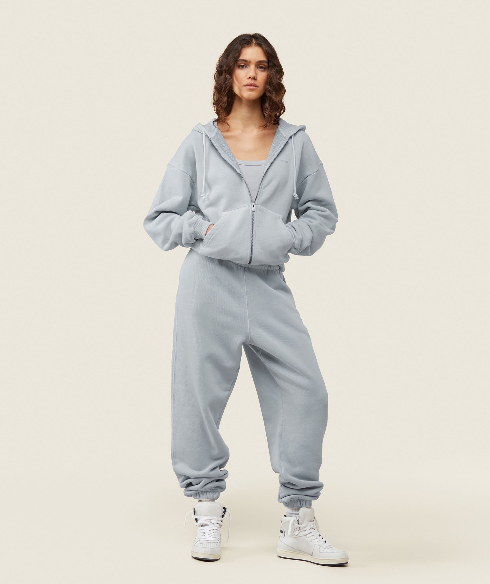 everywear Relaxed Zip Hoodie - Ice Grey
