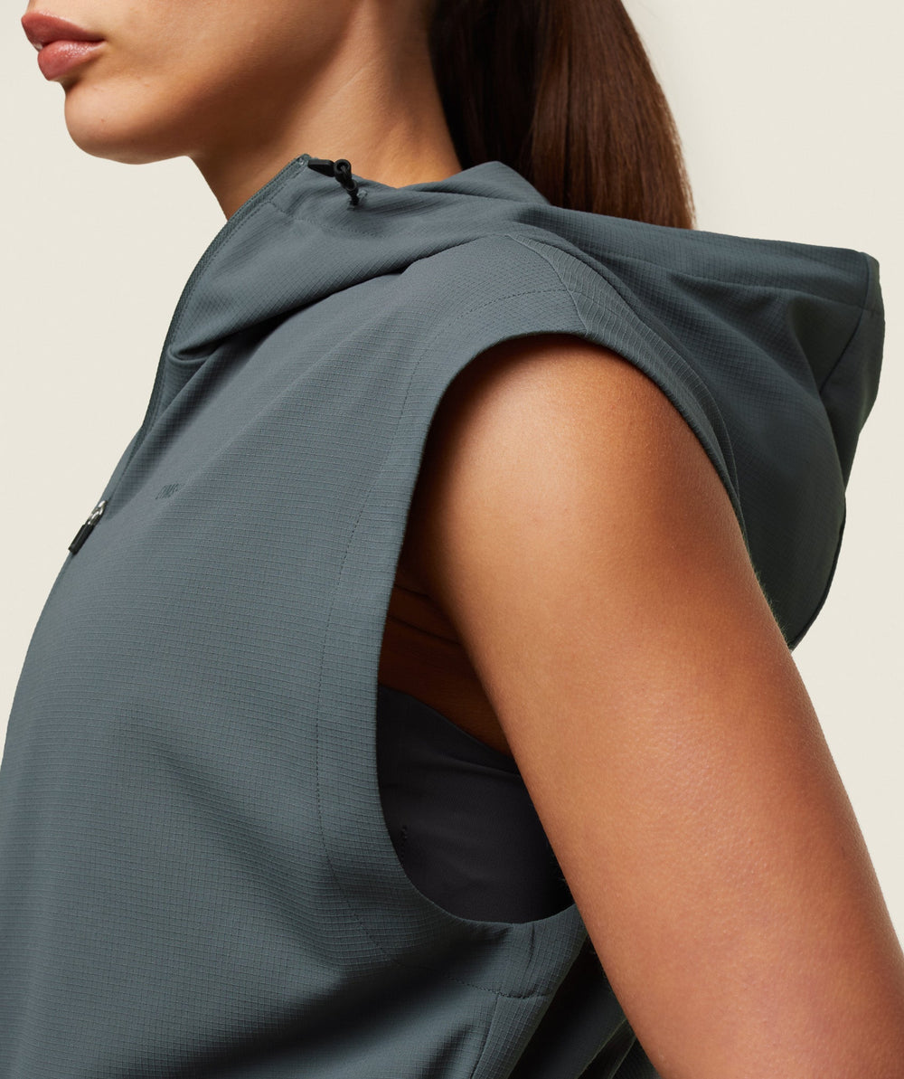 everywear Lightweight Sleeveless Jacket - Slate Teal