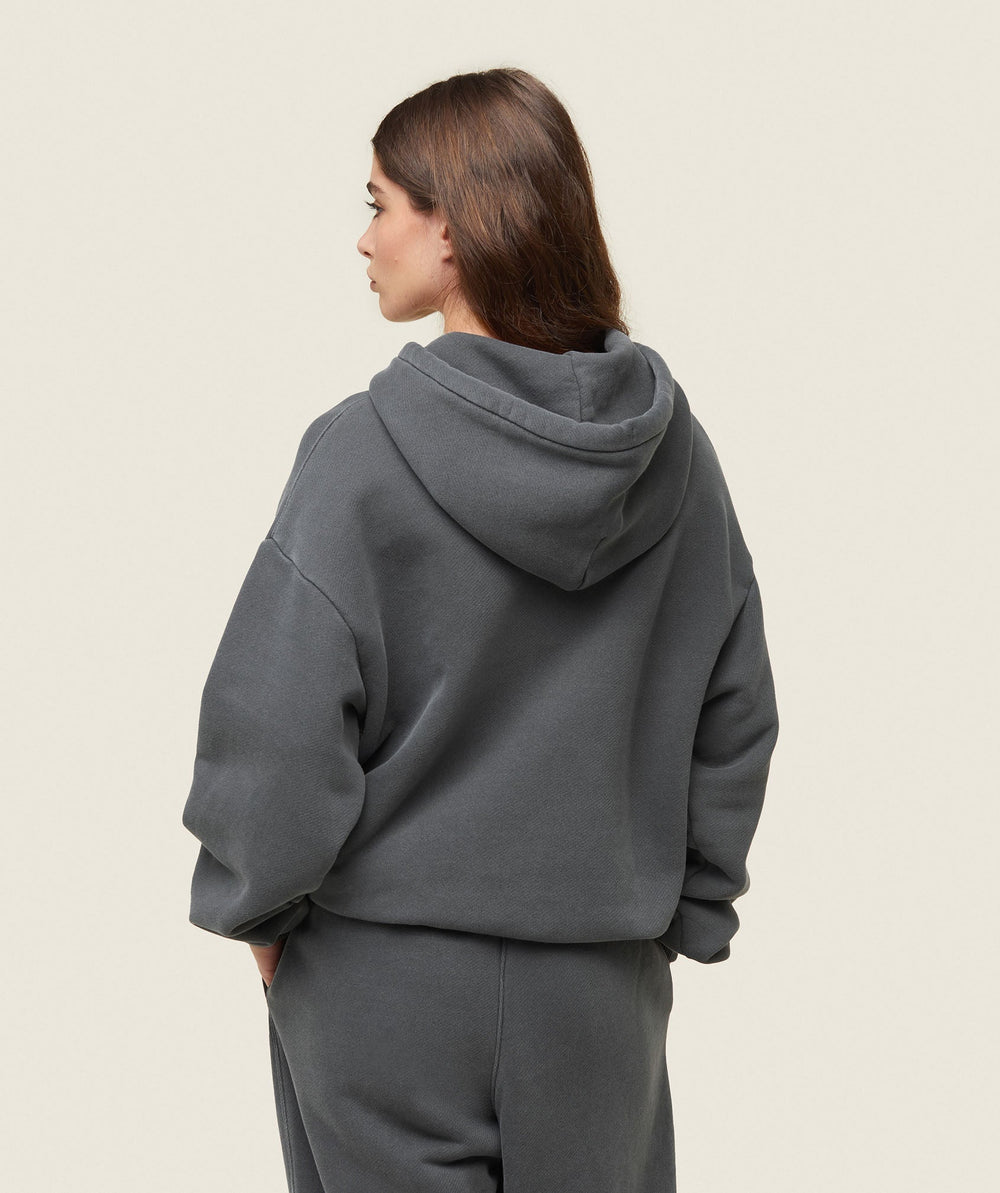 everywear Relaxed Hoodie - Black