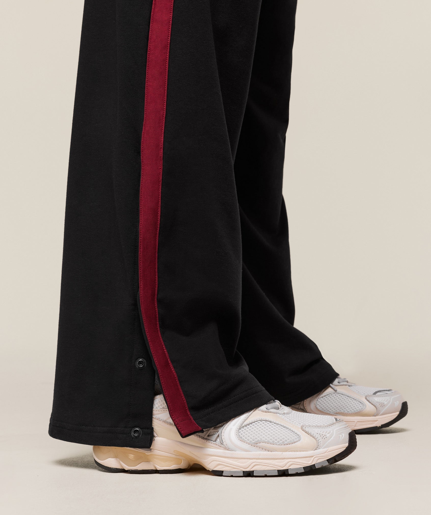 Retro Stripe Snap Pant - Black/Sets Red