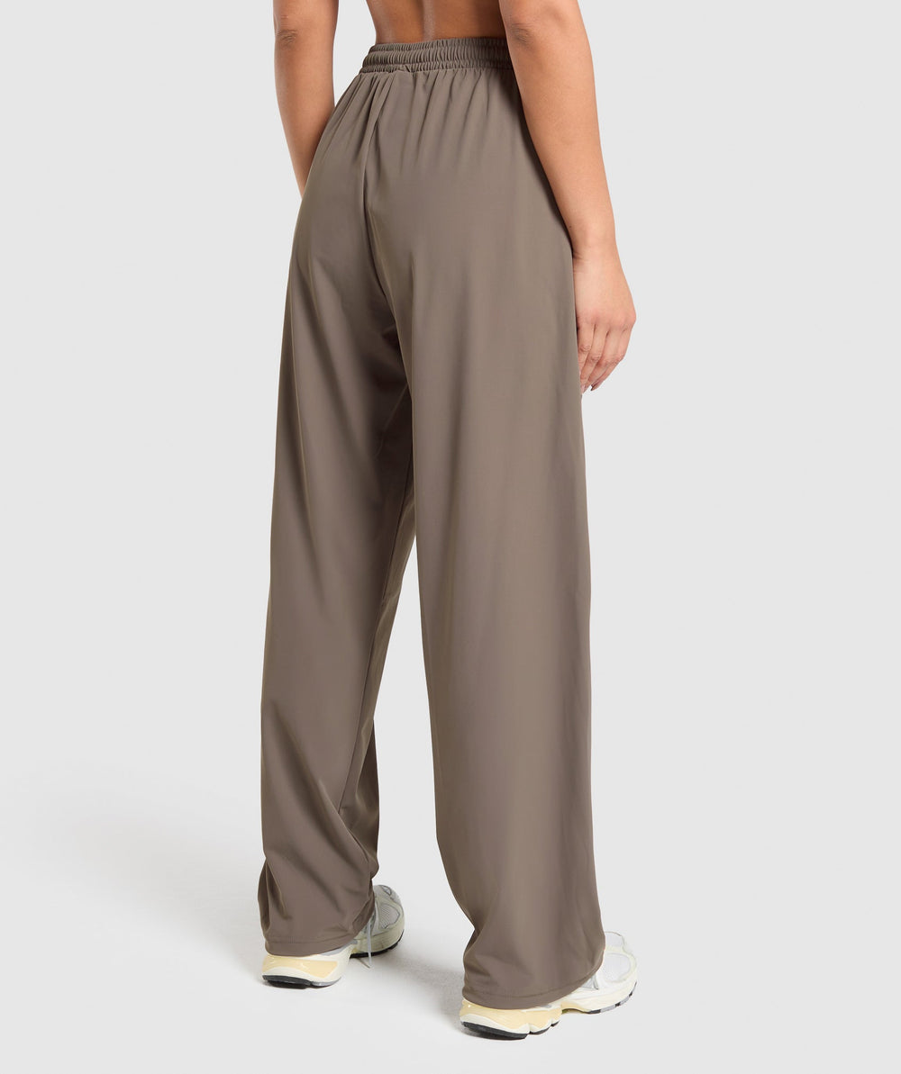 Stitch Feature Woven Pants - Camo Brown