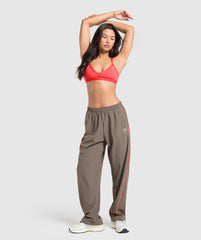 Stitch Feature Woven Pants - Camo Brown