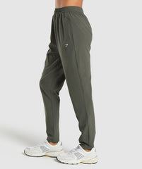 Everyday Woven Pant - Strength Green