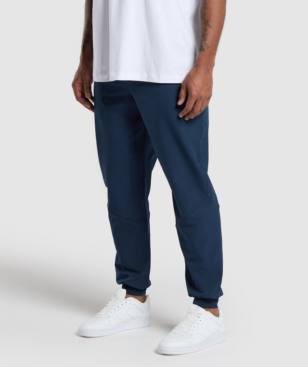 Ease Woven Jogger - Navy